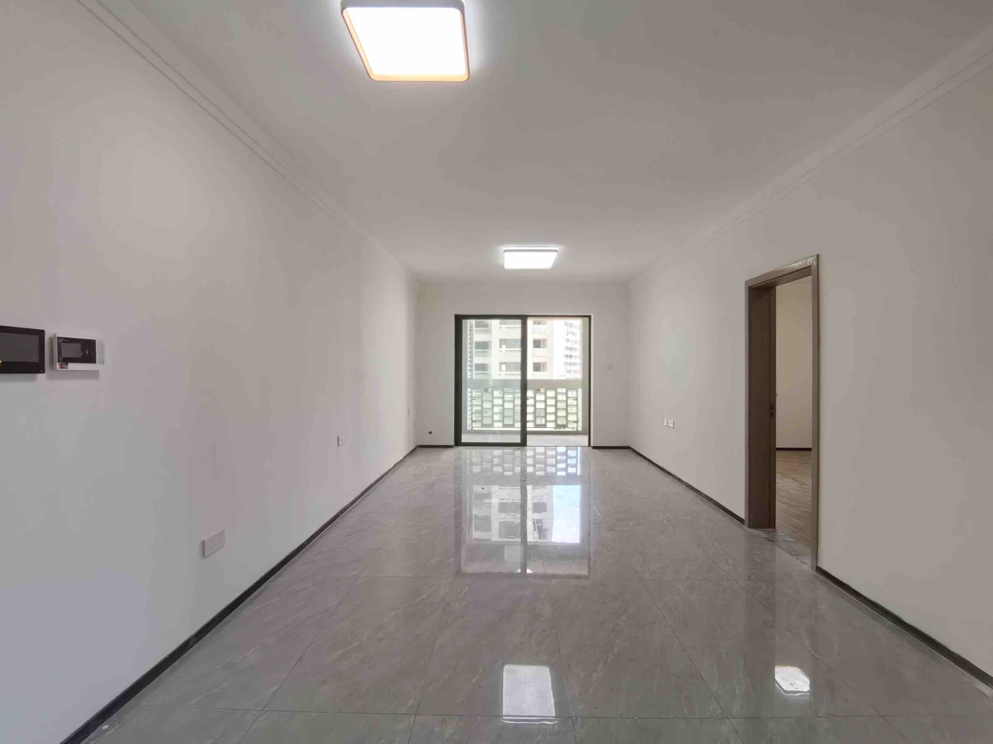 海府大院(海府路41号) 3室2厅2卫 4000.0元/月 海府大院(海府路41号) 3室2厅2卫 4000.0元/月室内图