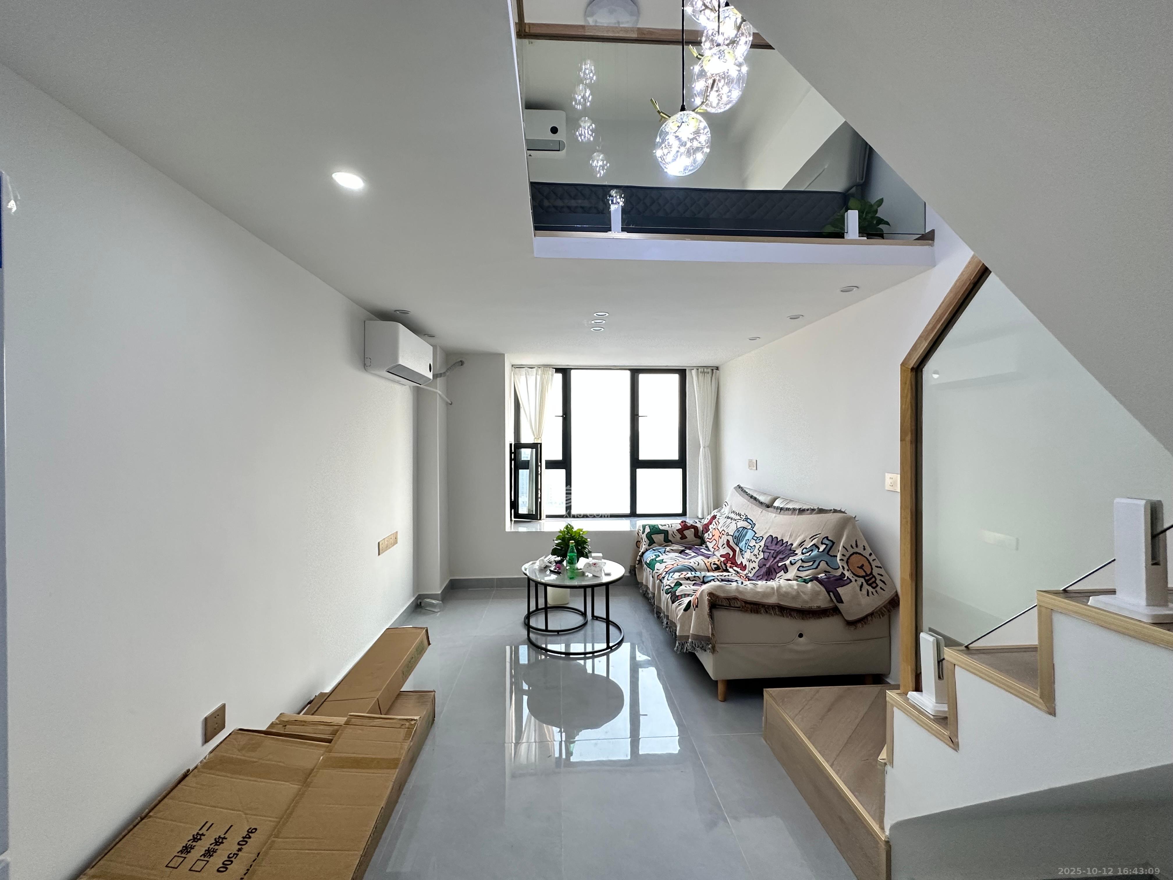 阿舍南2号(花之林大厦) 2室2厅1卫 1200.0元/月 阿舍南2号(花之林大厦) 2室2厅1卫 1200.0元/月室内图