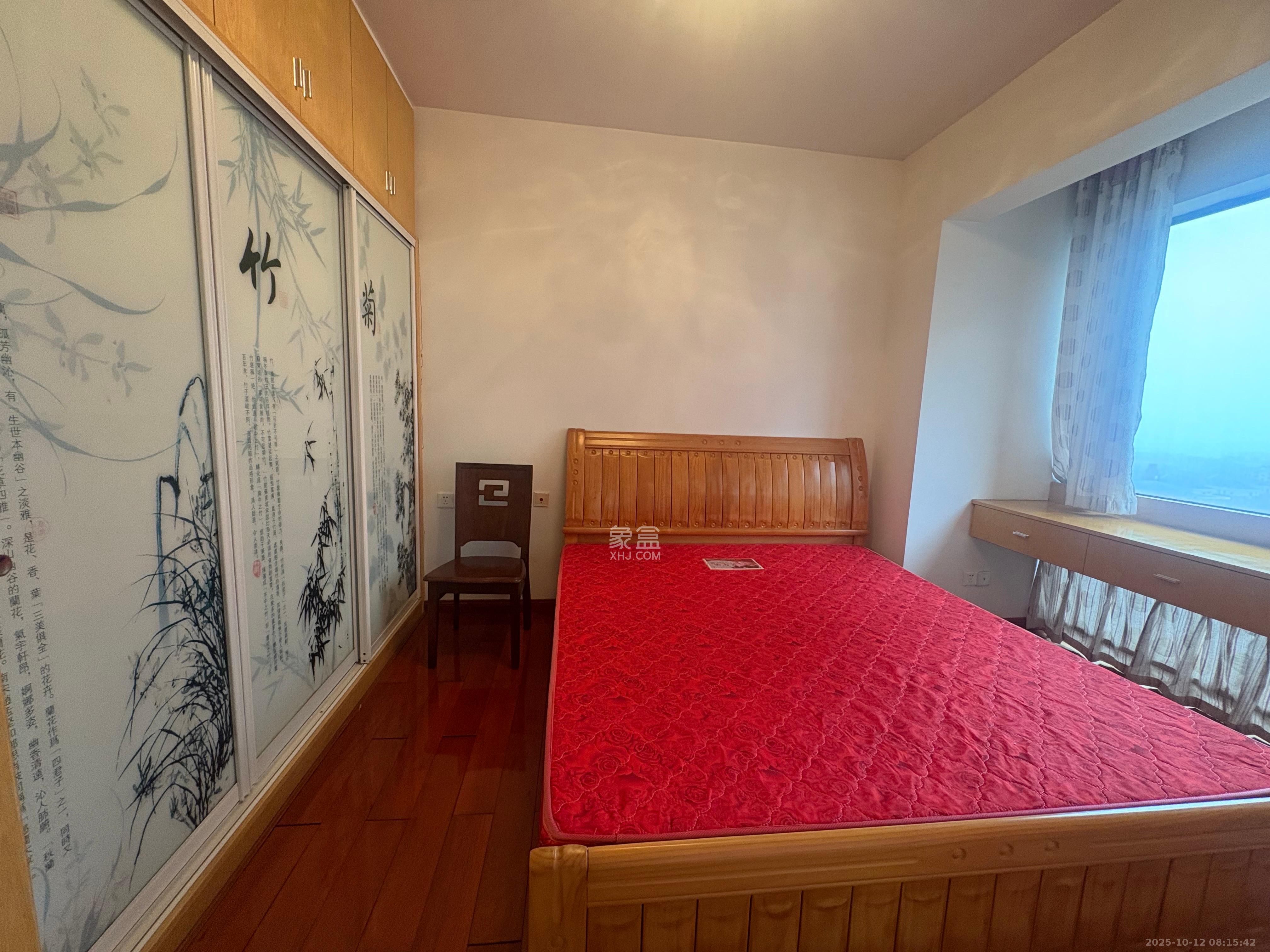 旭辉华庭  3室2厅1卫    1900.0元/月 旭辉华庭  3室2厅1卫    1900.0元/月室内图