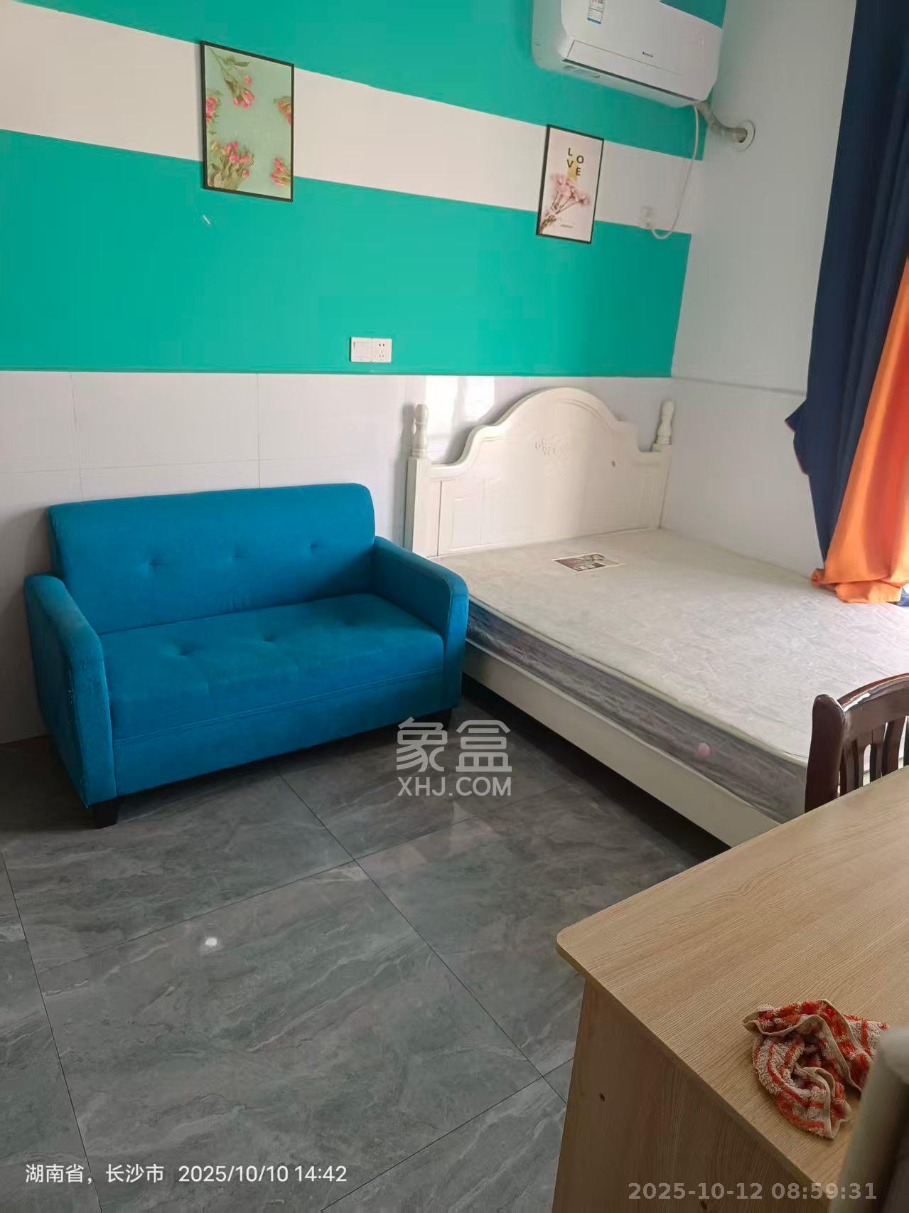 华美公寓(新猎鹰公寓) 1室0厅0卫 1000.0元/月 华美公寓(新猎鹰公寓) 1室0厅0卫 1000.0元/月室内图