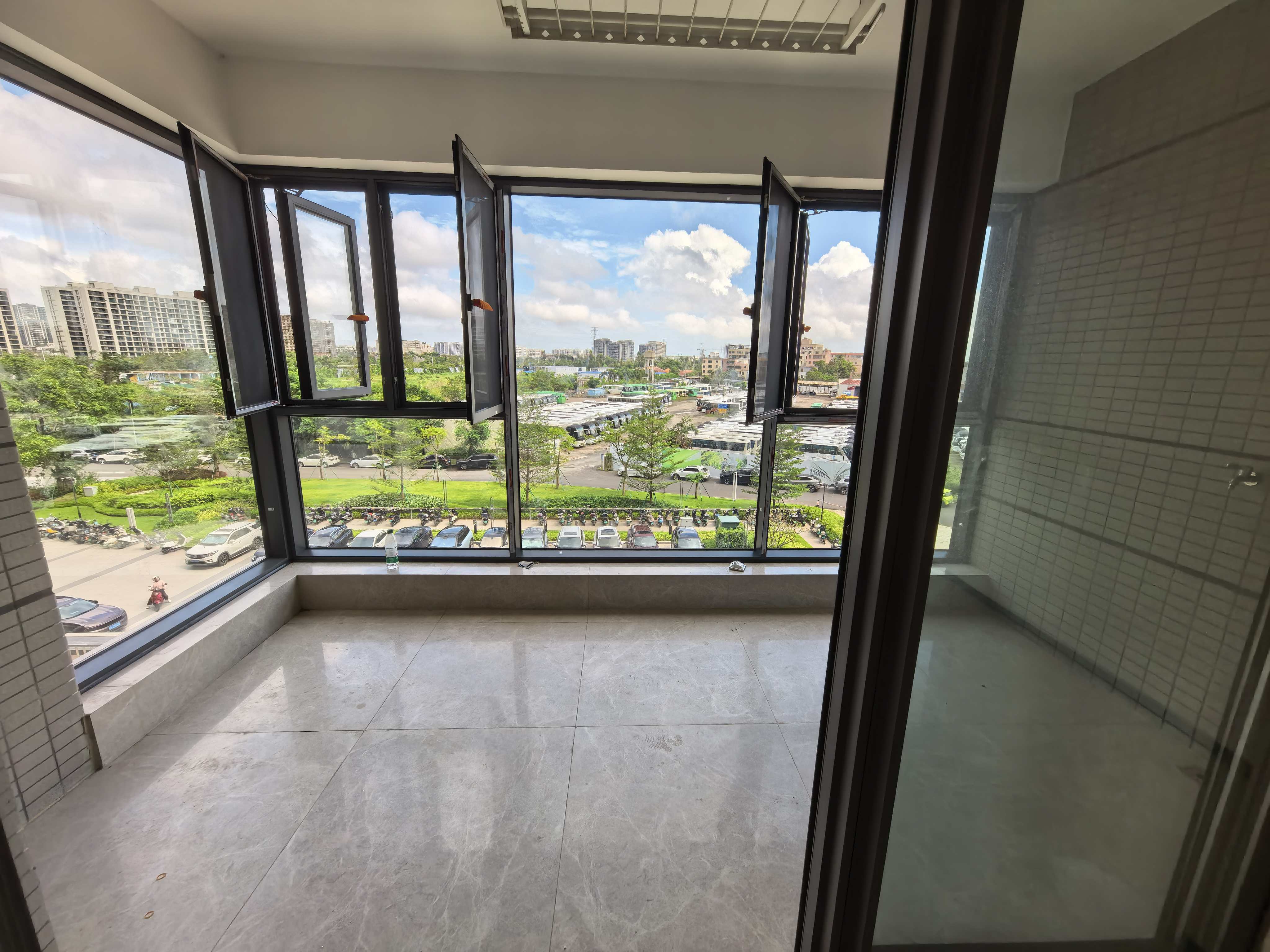 千江悦 4室2厅2卫 2800.0元/月 千江悦 4室2厅2卫 2800.0元/月室内图