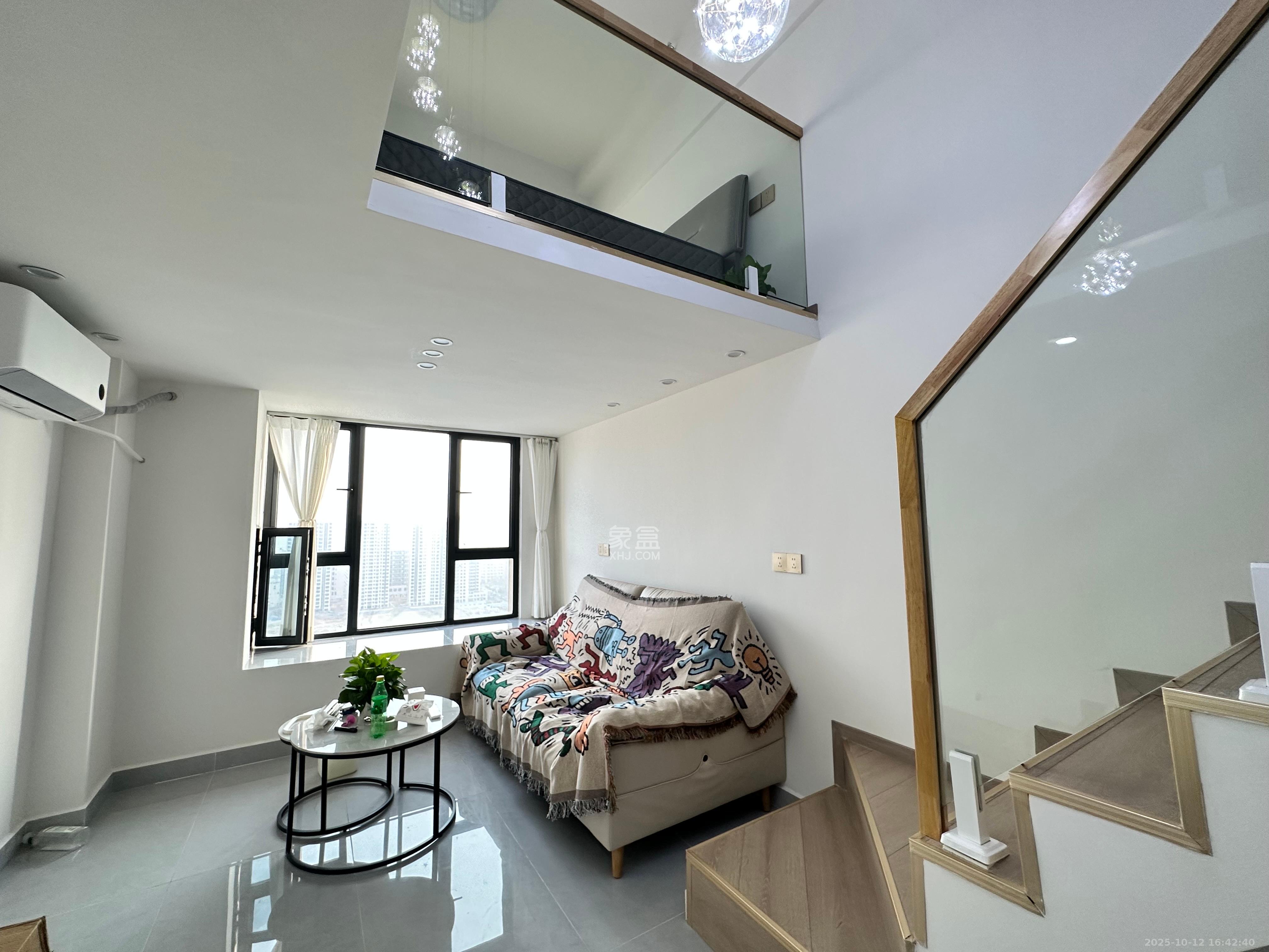 阿舍南2号(花之林大厦) 2室2厅1卫 1200.0元/月 阿舍南2号(花之林大厦) 2室2厅1卫 1200.0元/月室内图