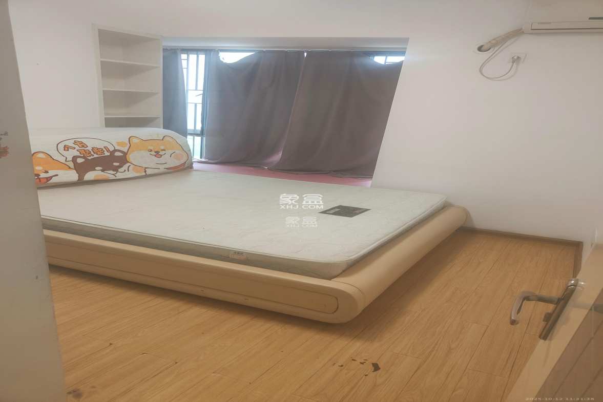 蓝山郡 2室2厅1卫 1900.0元/月 蓝山郡 2室2厅1卫 1900.0元/月室内图