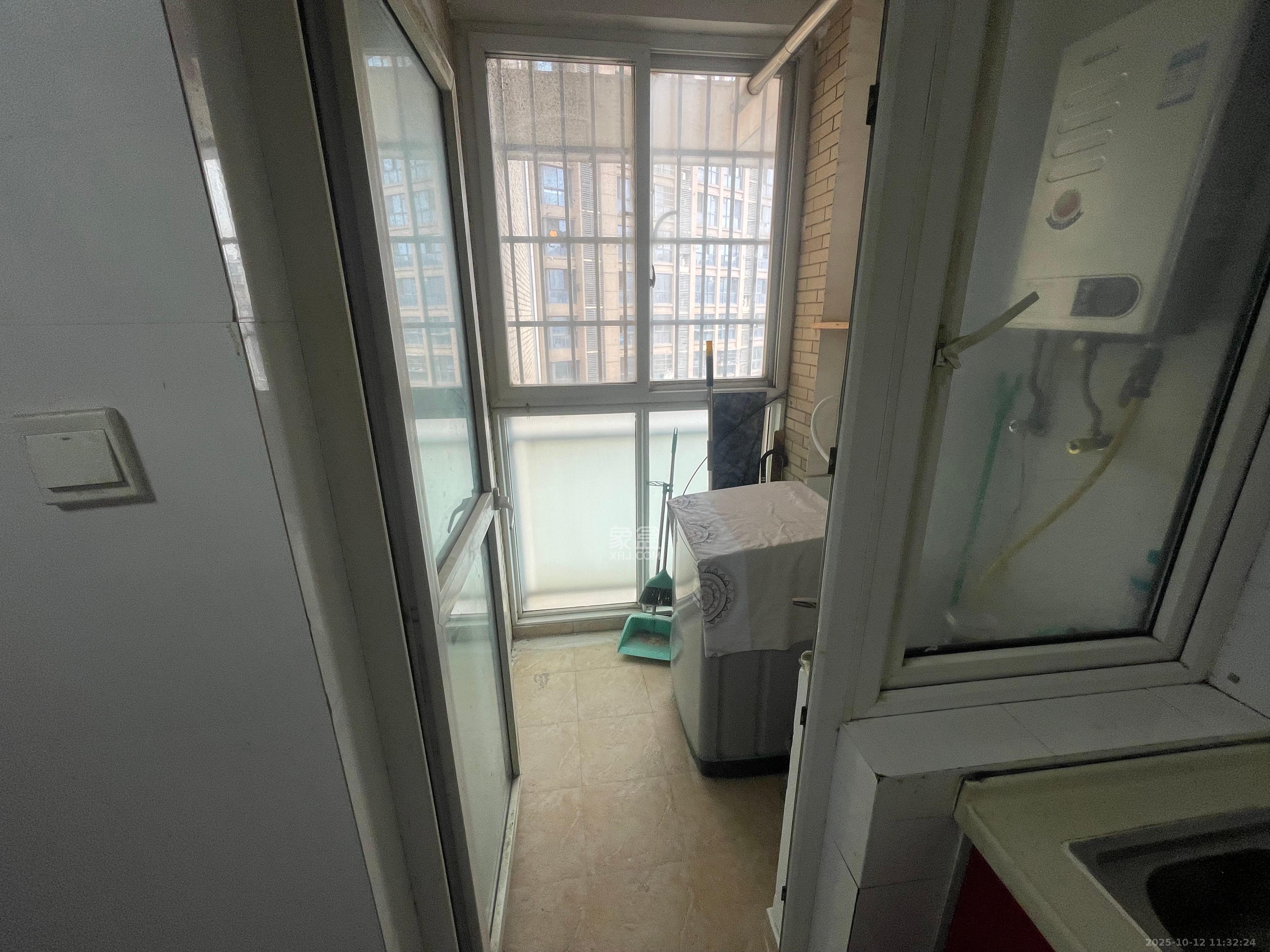 盛地春天里  2室2厅1卫    1500.0元/月 盛地春天里  2室2厅1卫    1500.0元/月室内图