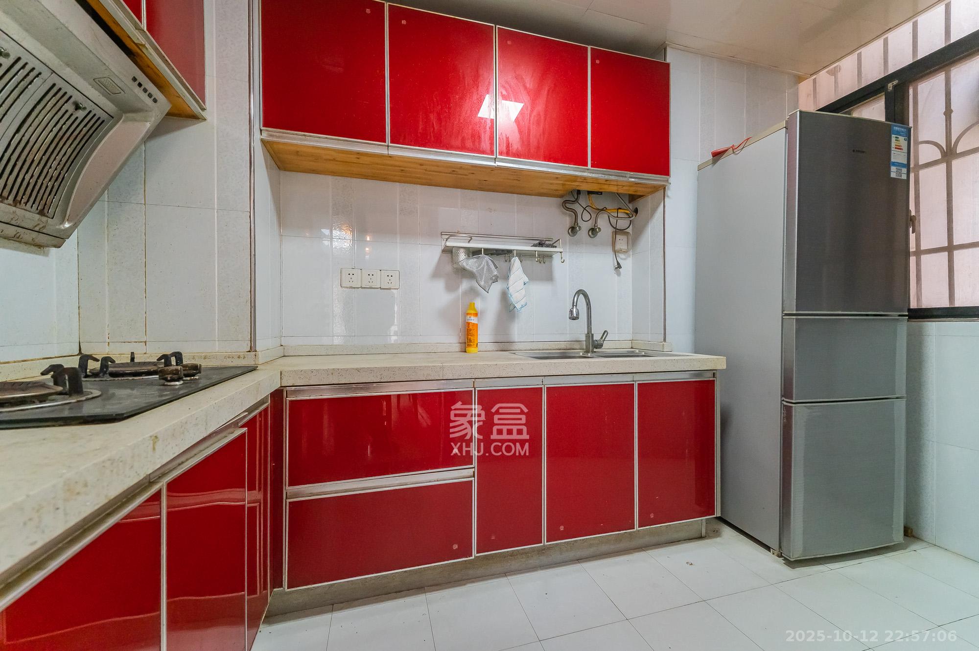 幸福里润城(幸福里二期) 3室2厅1卫 52.8万 幸福里润城(幸福里二期) 3室2厅1卫 52.8万厨房