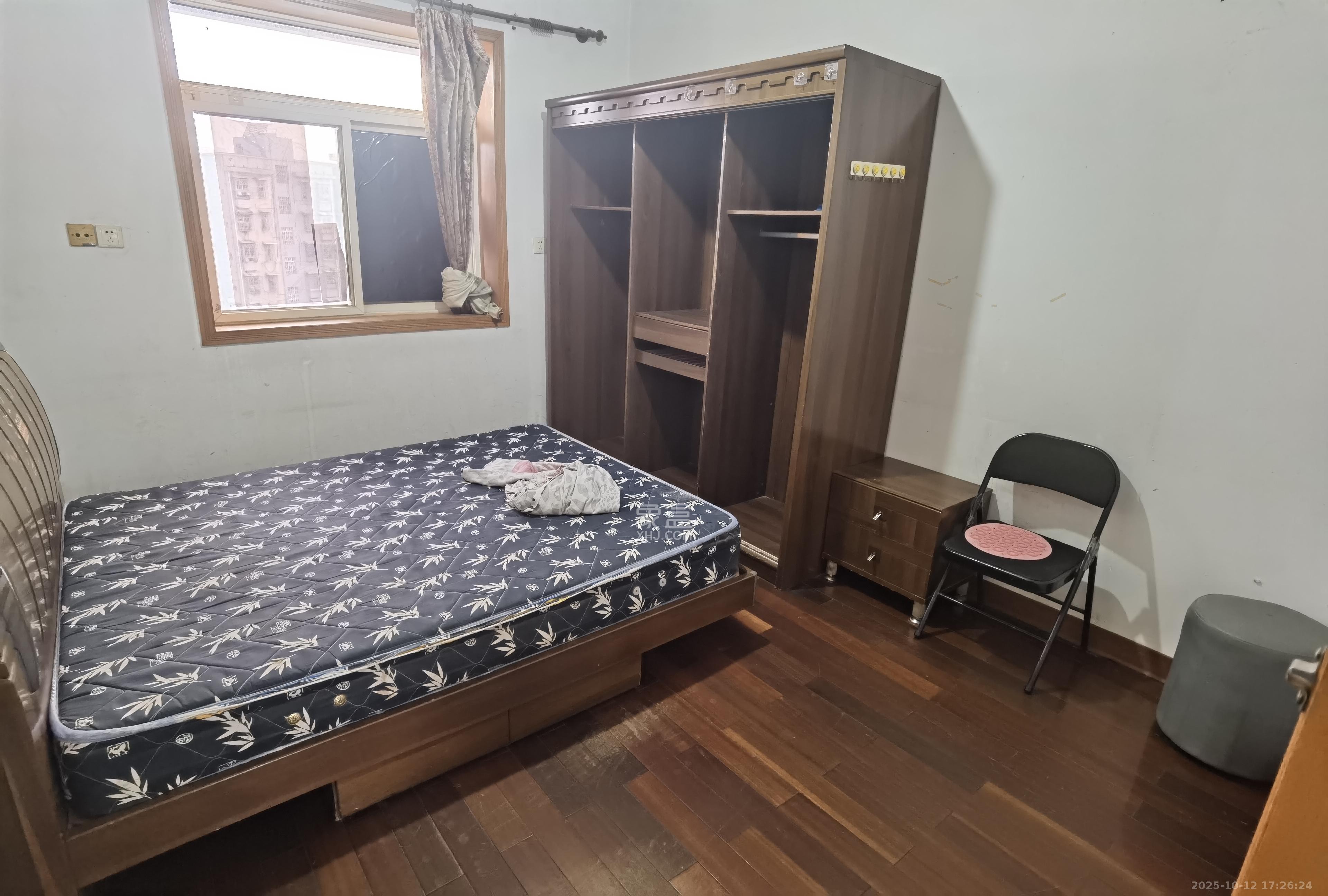 变压器厂宿舍 3室2厅1卫 1200.0元/月 变压器厂宿舍 3室2厅1卫 1200.0元/月室内图