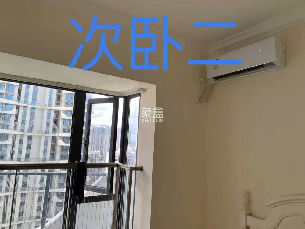 恒大海口文化旅游城  4室2厅2卫    3300.0元/月