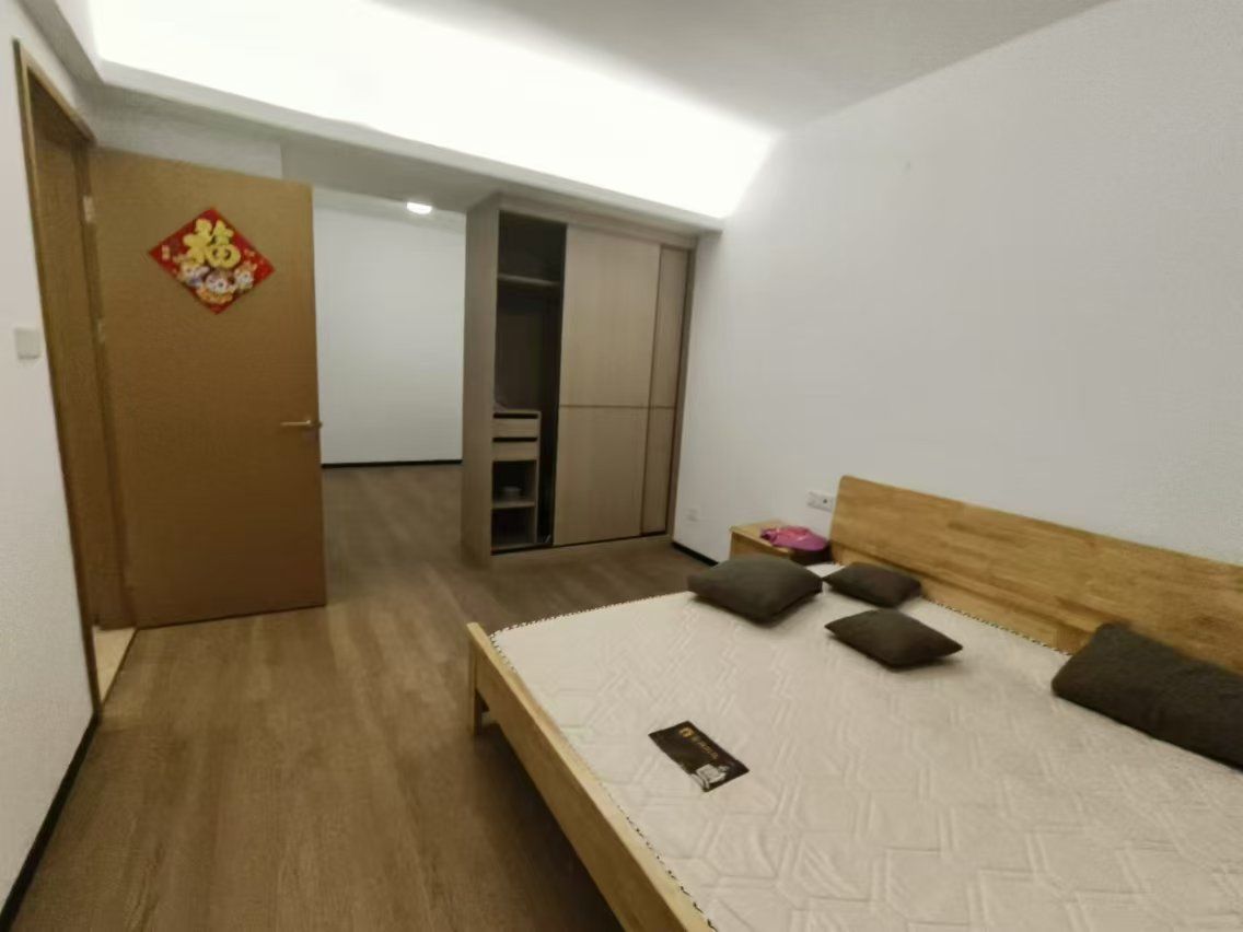 华润中心二期东悦府 2室1厅1卫 4500.0元/月 华润中心二期东悦府 2室1厅1卫 4500.0元/月室内图