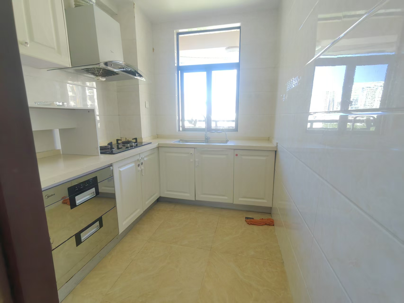 康吉苑 1室0厅0卫 2500.0元/月 康吉苑 1室0厅0卫 2500.0元/月室内图