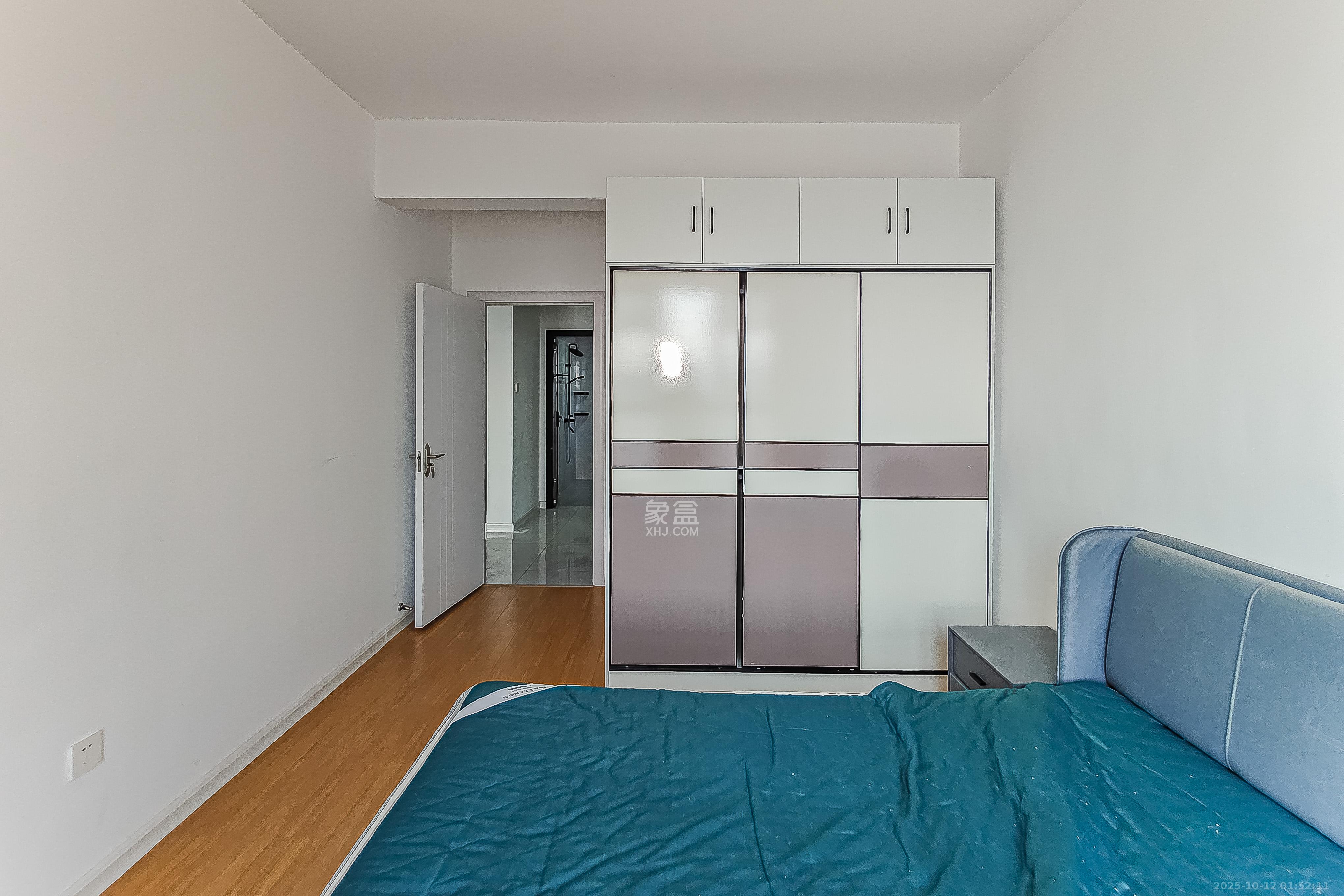 江南华府 3室2厅1卫 85.0万 江南华府 3室2厅1卫 85.0万卧室