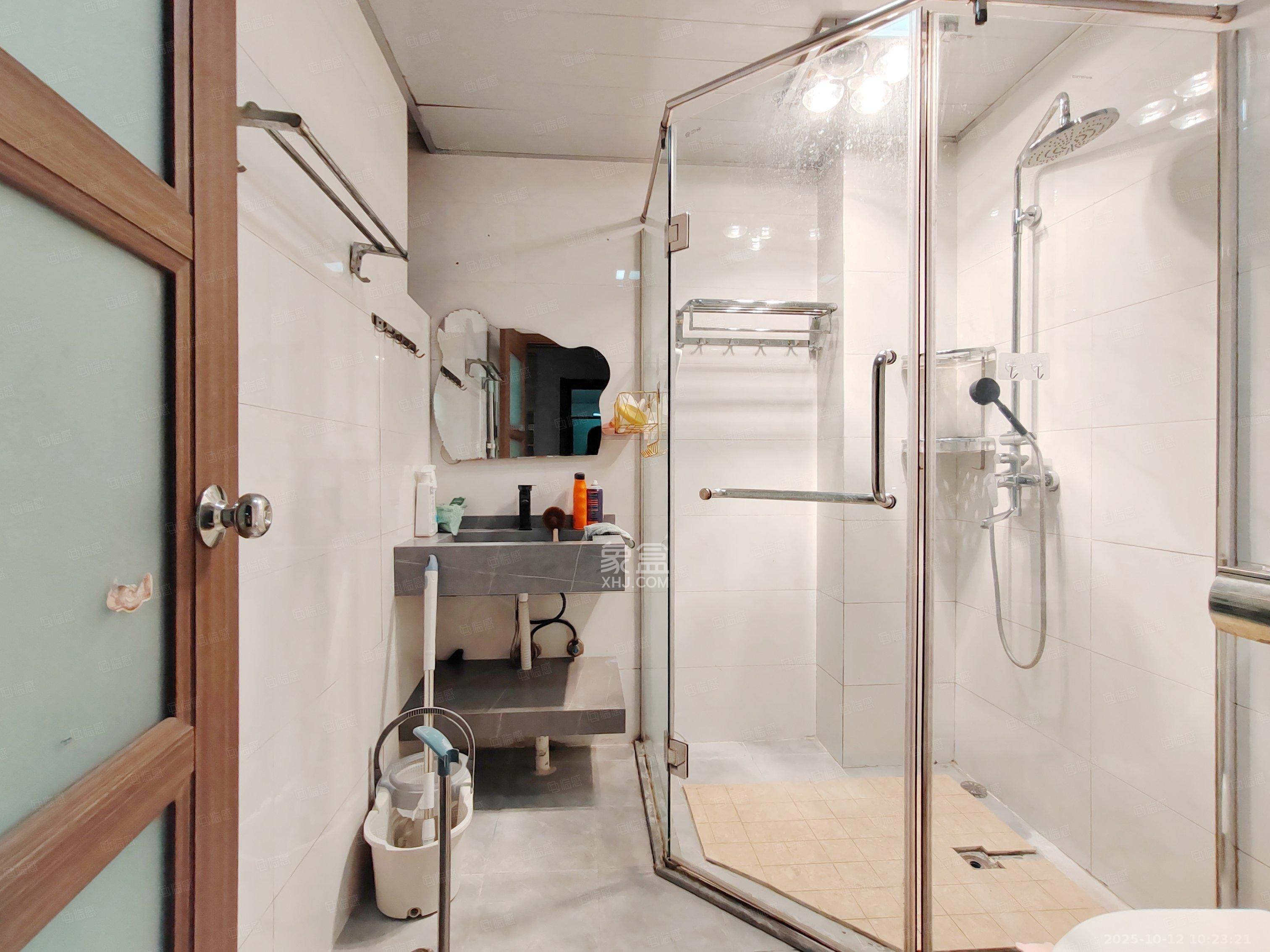 夏威夷碧水春城（碧桂园城市花园）  2室1厅1卫    1600.0元/月室内图