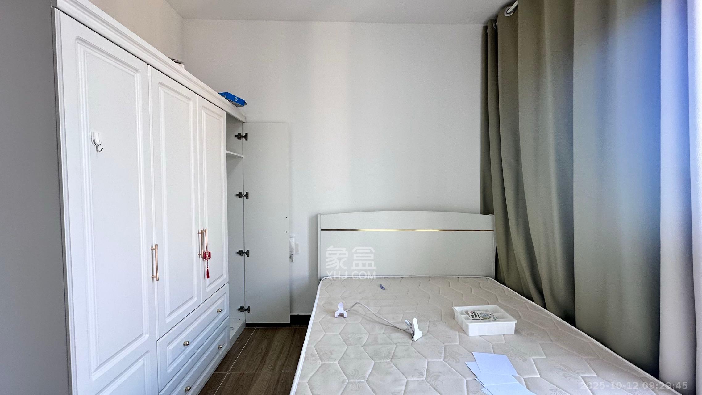 明发阅江悦府 3室2厅2卫 2100.0元/月 明发阅江悦府 3室2厅2卫 2100.0元/月室内图