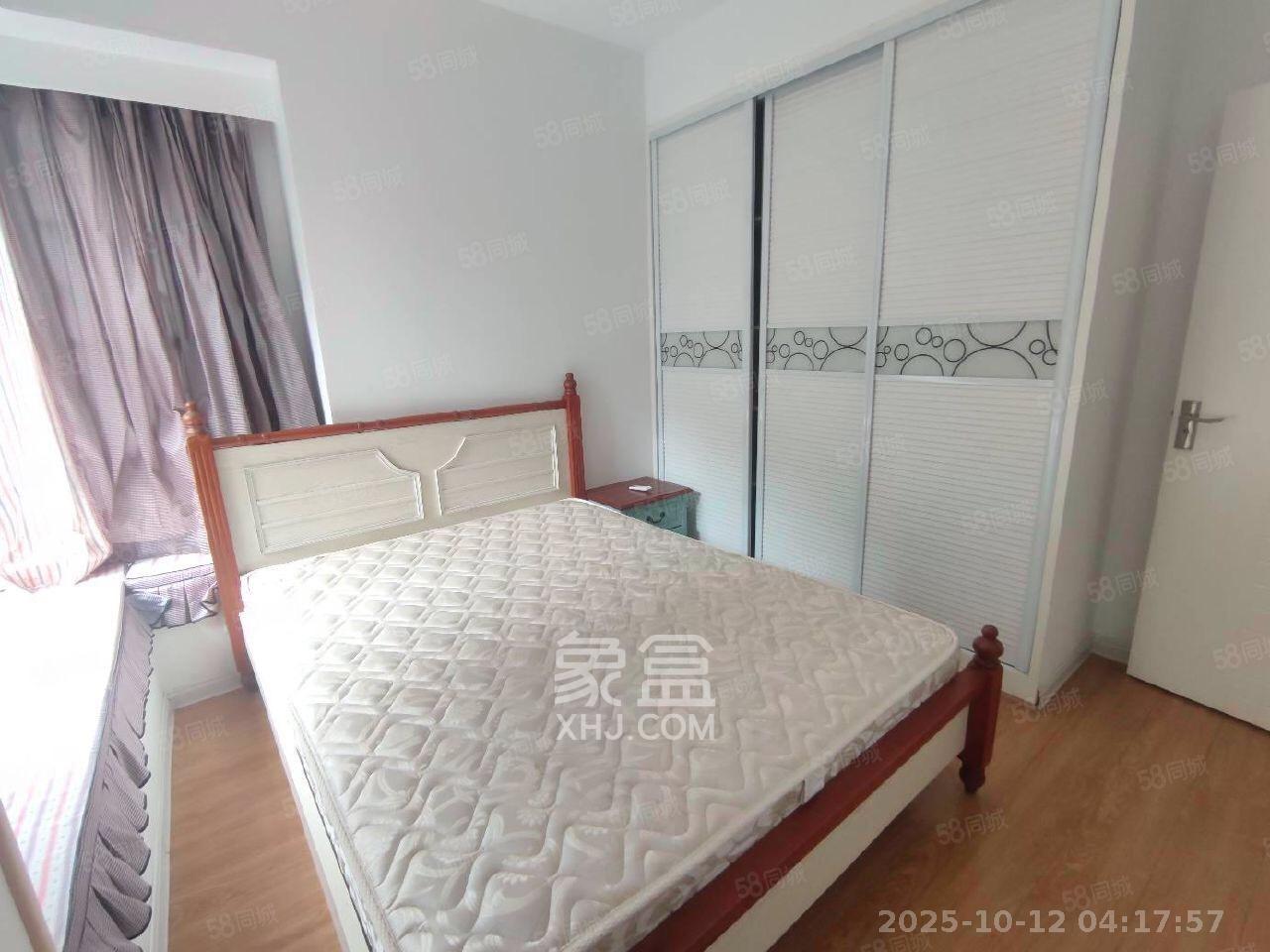 湘江雅颂居  3室1厅1卫    2500.0元/月室内图