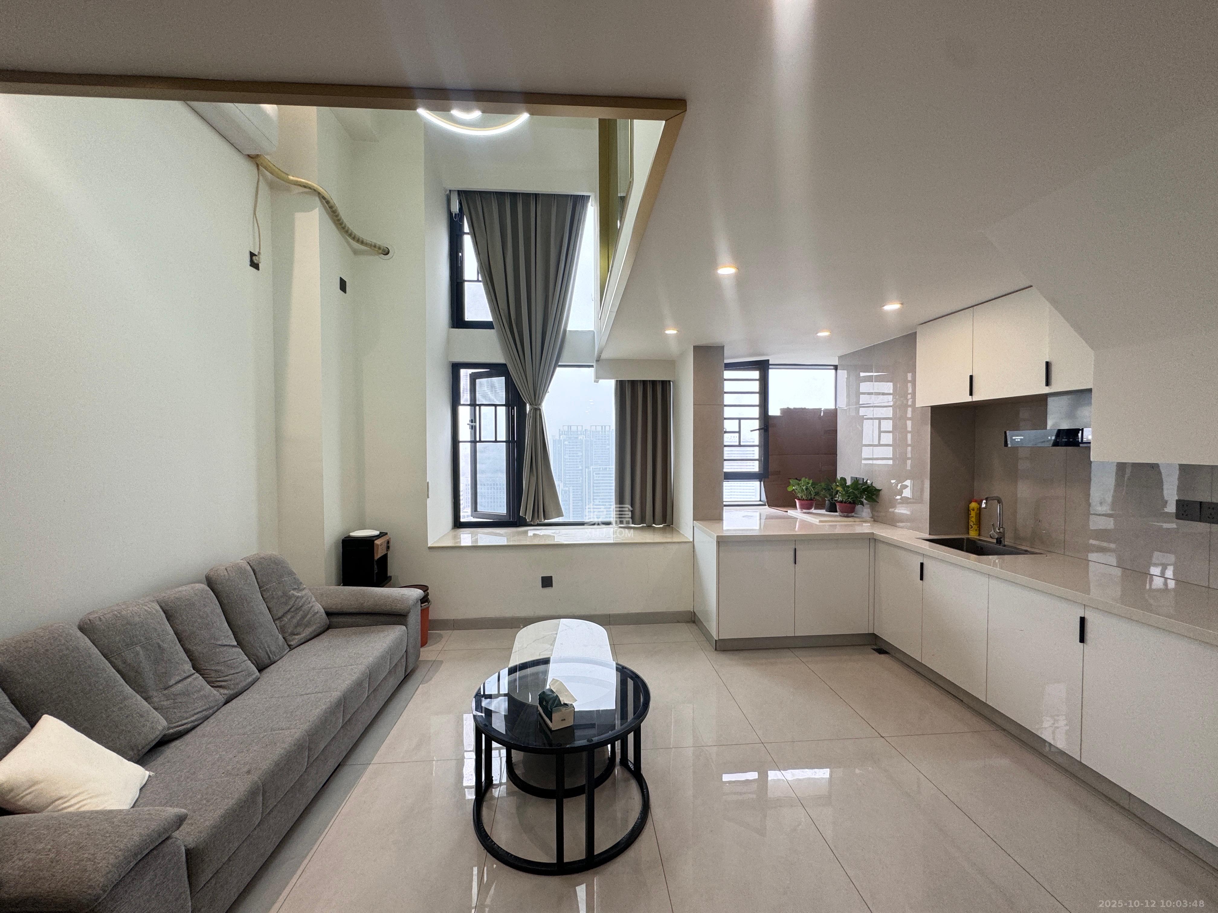 保利中环广场（保利中悦苑）  2室1厅1卫    2600.0元/月