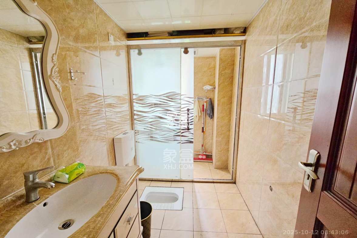 嘉宇盛世华章 3室2厅2卫 4000.0元/月 嘉宇盛世华章 3室2厅2卫 4000.0元/月室内图