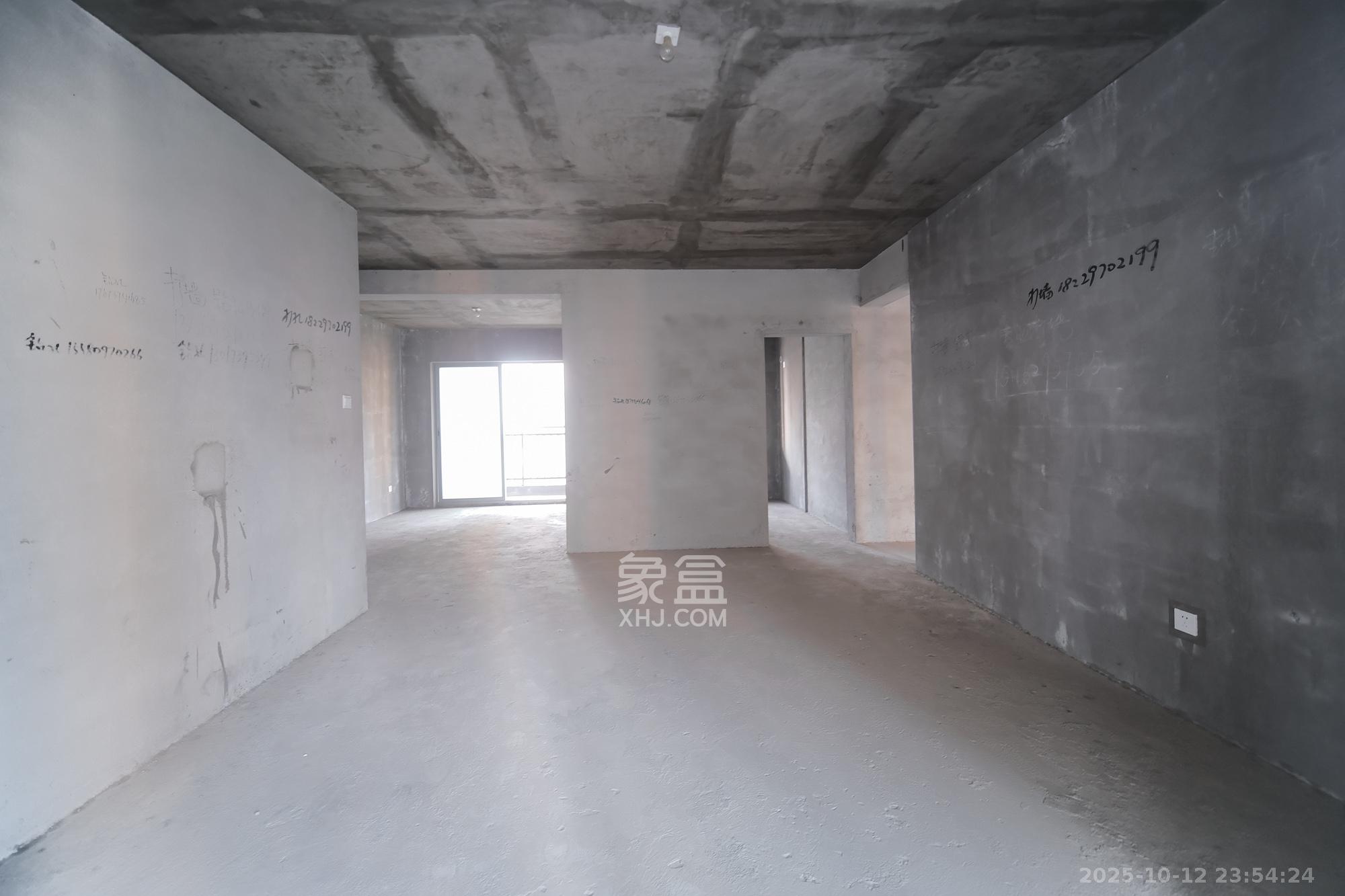 湖湘奥林匹克花园  4室2厅2卫    105.0万