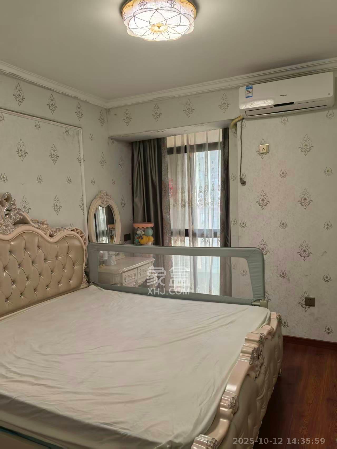 协信星澜汇  3室2厅1卫    3200.0元/月室内图