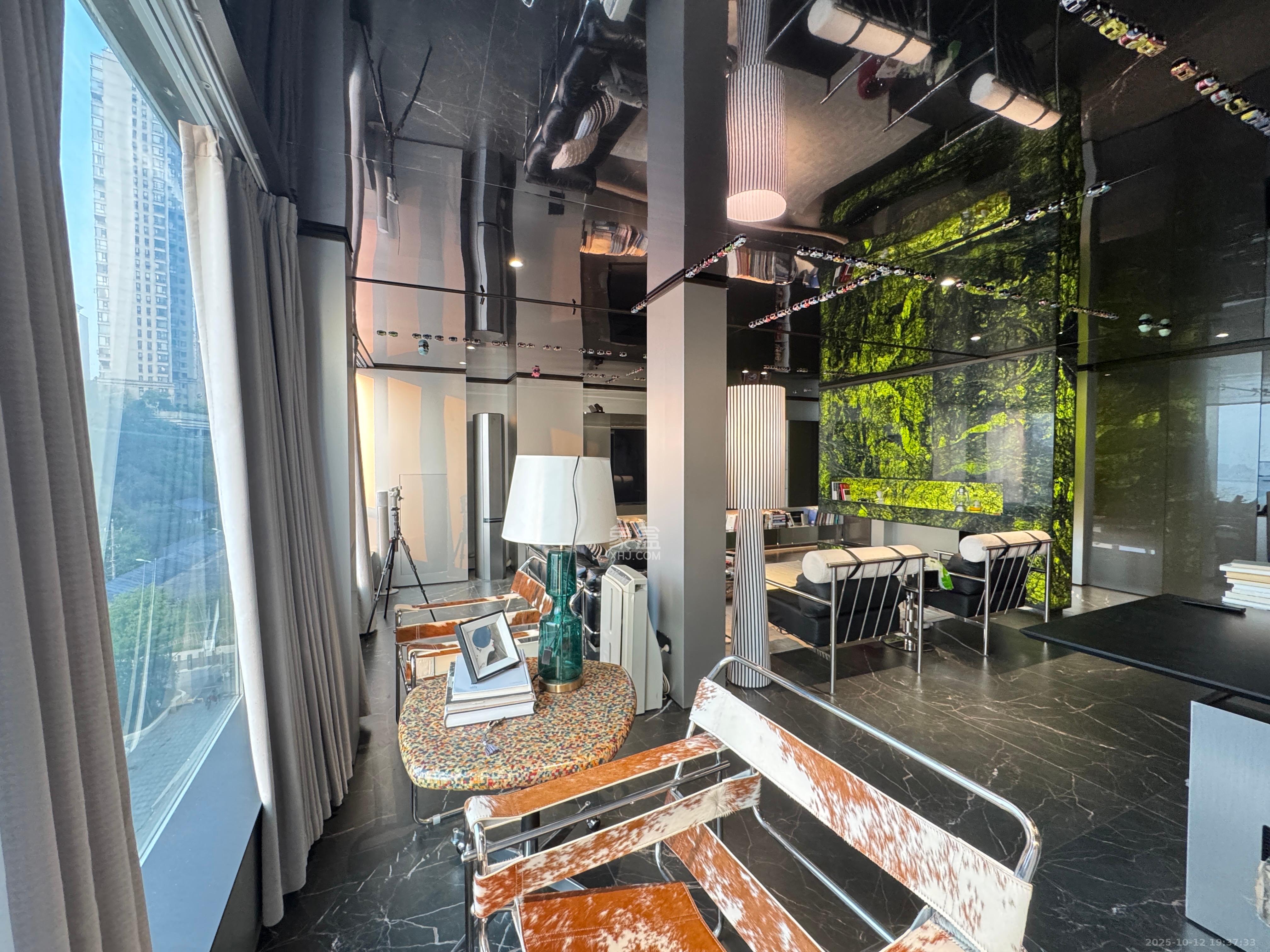 湘江颂 1室0厅0卫 13000.0元/月 湘江颂 1室0厅0卫 13000.0元/月室内图