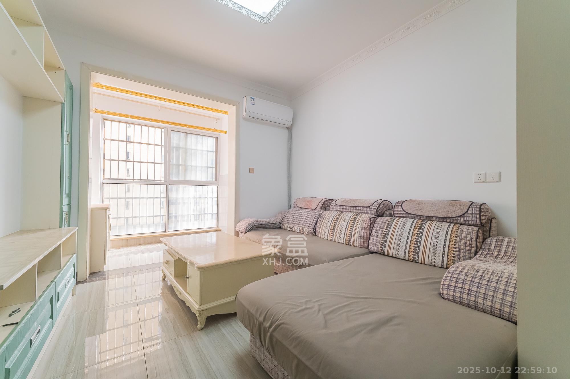 MOMA当代广场  3室2厅1卫    56.8万