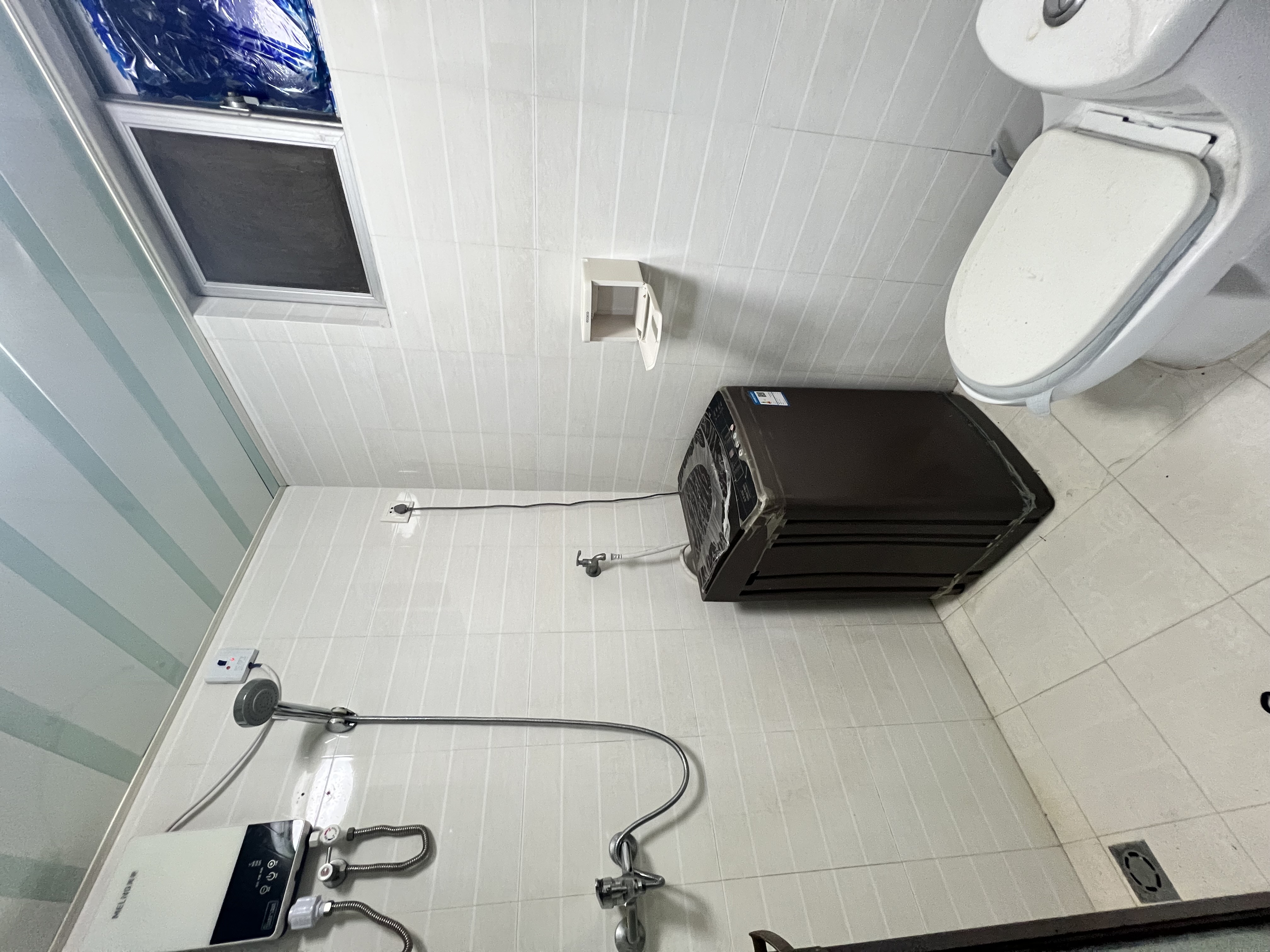 丽都花园  1室1厅1卫    1200.0元/月室内图