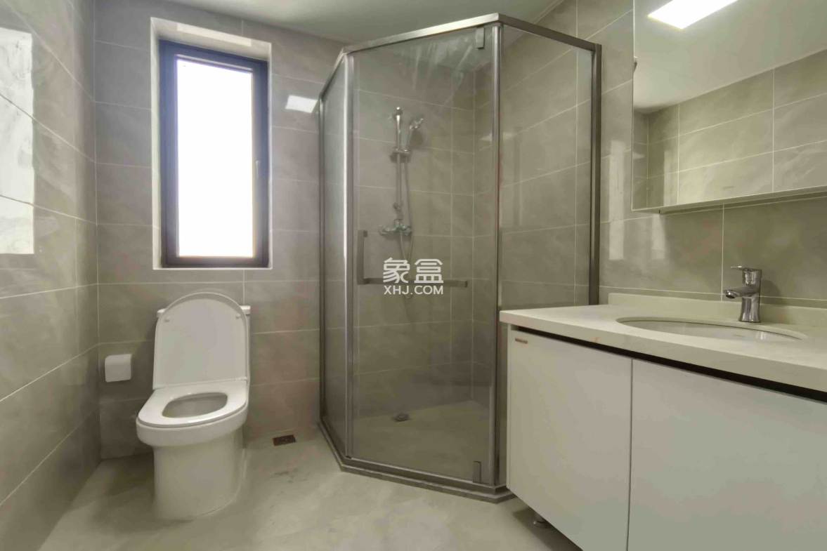 海府大院(海府路41号) 3室2厅2卫 4000.0元/月 海府大院(海府路41号) 3室2厅2卫 4000.0元/月室内图