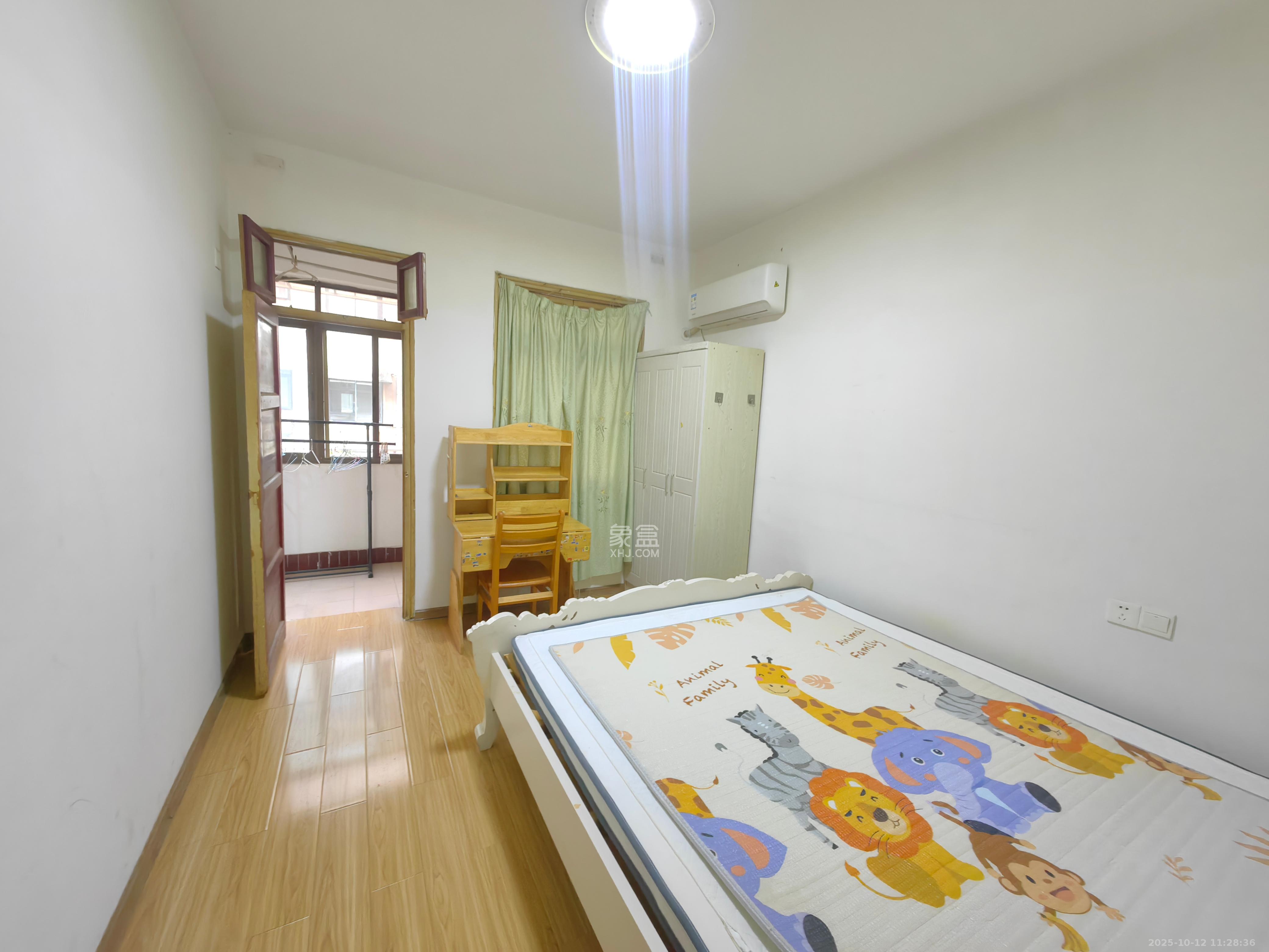 人民新村 2室1厅1卫 1800.0元/月 人民新村 2室1厅1卫 1800.0元/月室内图