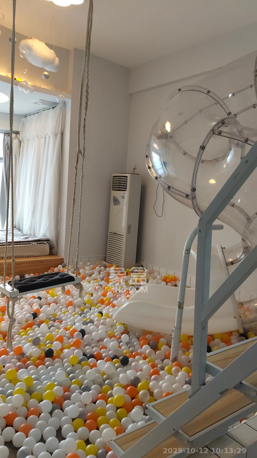 BOBO国际  1室1厅1卫    2200.0元/月室内图