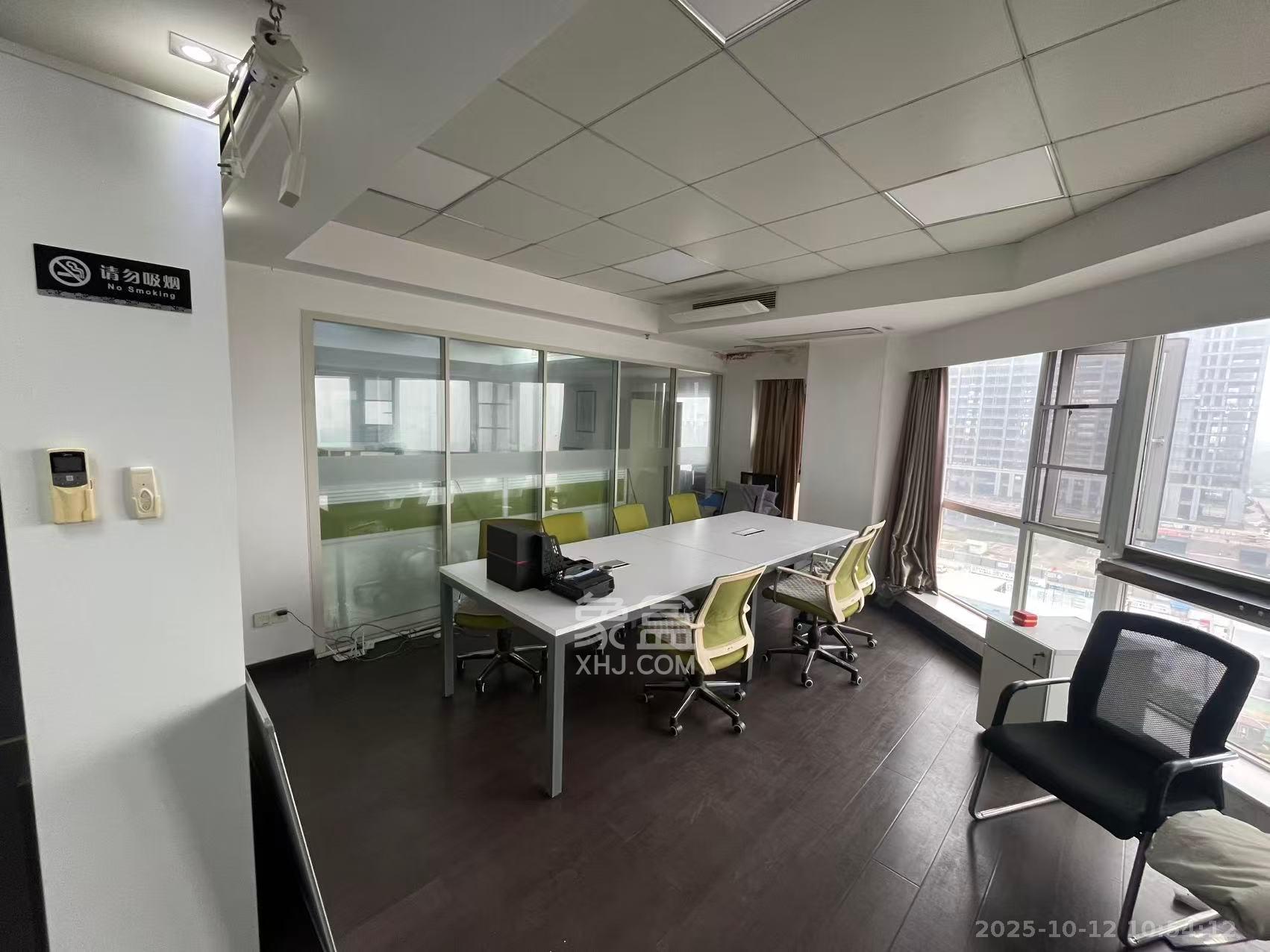 长城雅苑   144.3㎡      8500.0元/月室内图