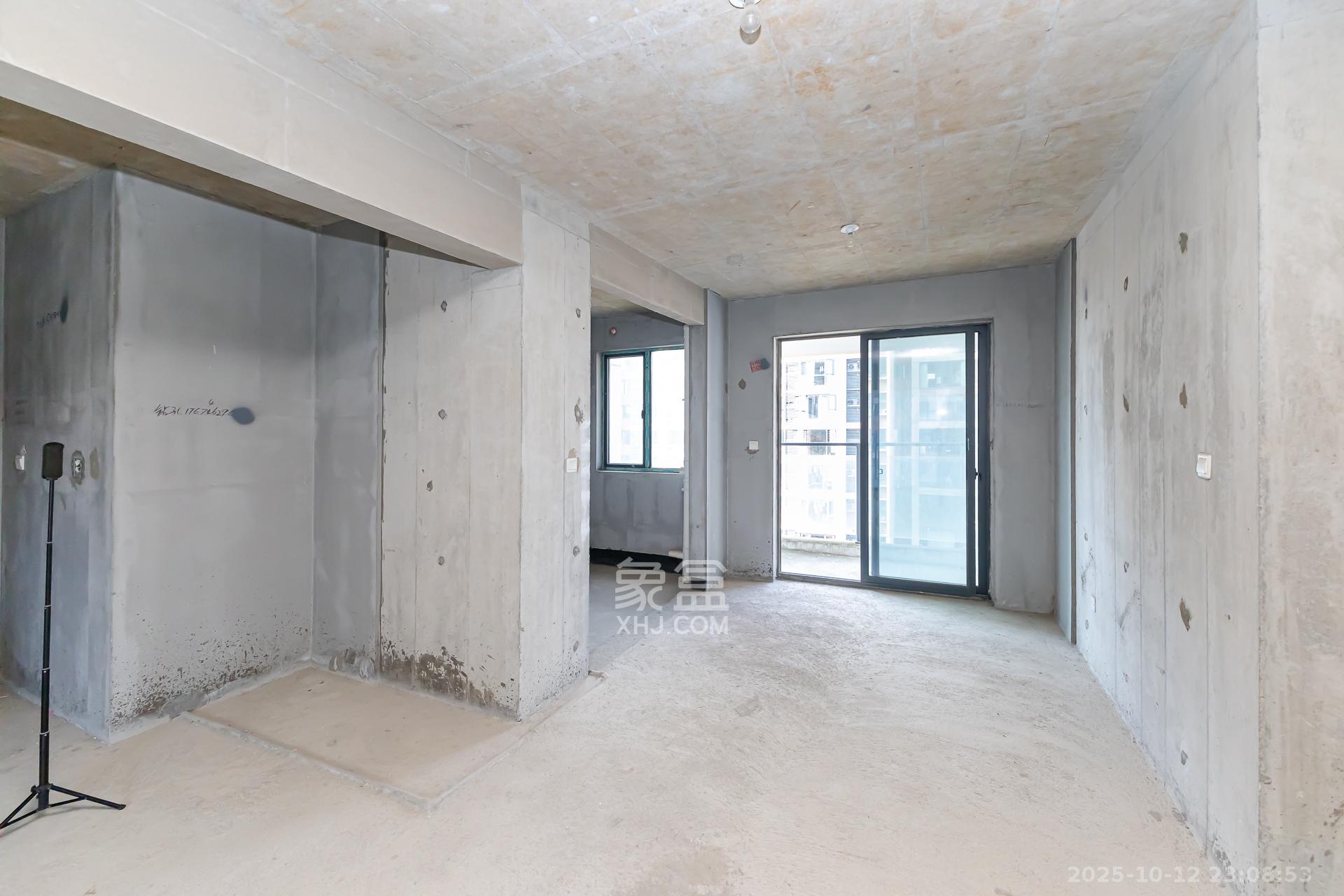 顺舟旺城 4室2厅2卫 96.0万 顺舟旺城 4室2厅2卫 96.0万客厅