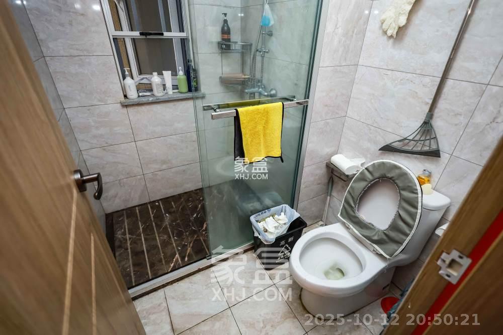 金地中交麓谷香颂(金地中交雅苑)  3室2厅1卫    3000.0元/月 金地中交麓谷香颂(金地中交雅苑)  3室2厅1卫    3000.0元/月室内图