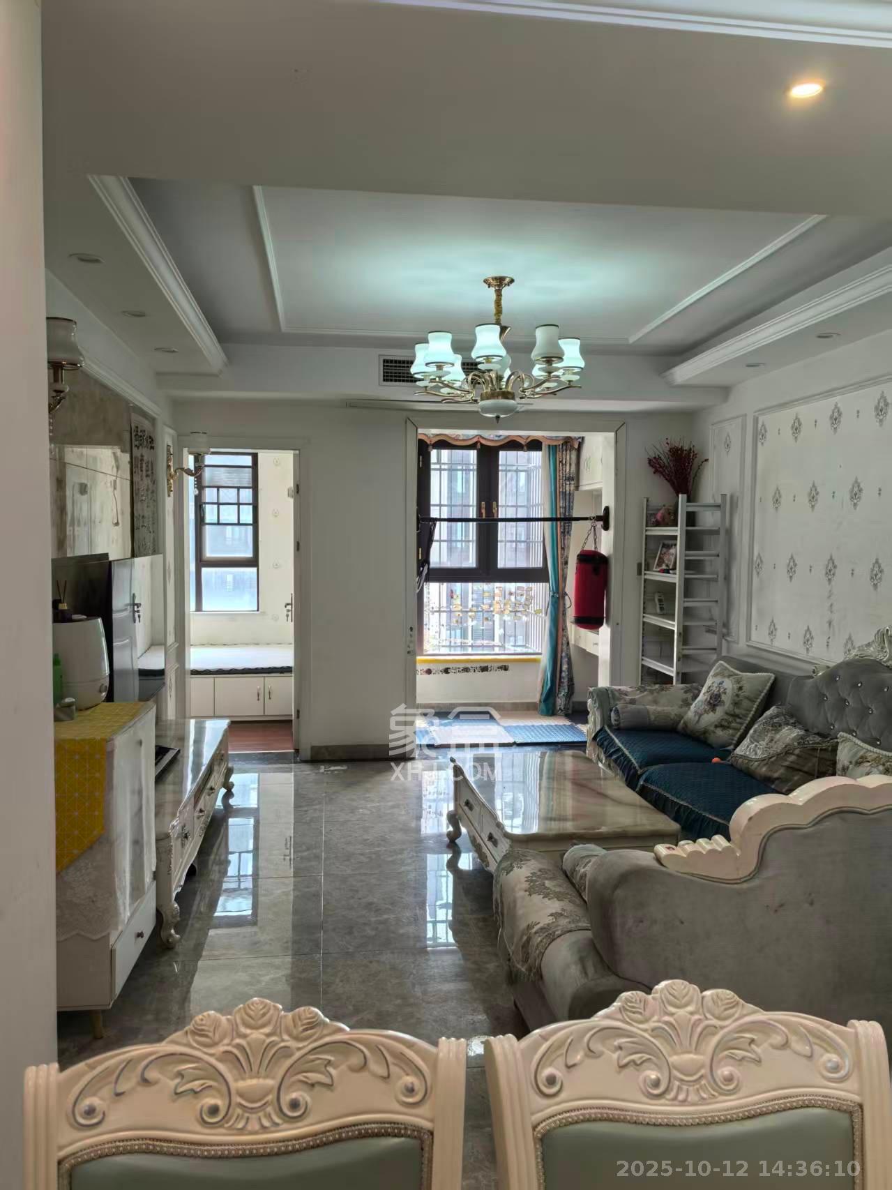 协信星澜汇  3室2厅1卫    3200.0元/月室内图