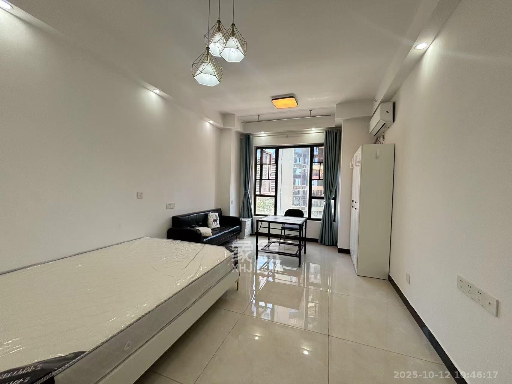 蓝光雍锦半岛   39.0㎡      1300.0元/月室内图