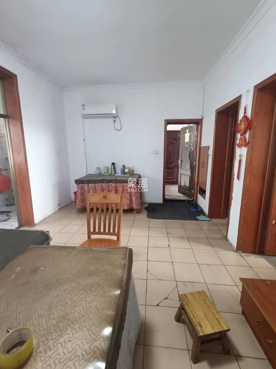 市委党校 4室2厅2卫 2000.0元/月 市委党校 4室2厅2卫 2000.0元/月室内图