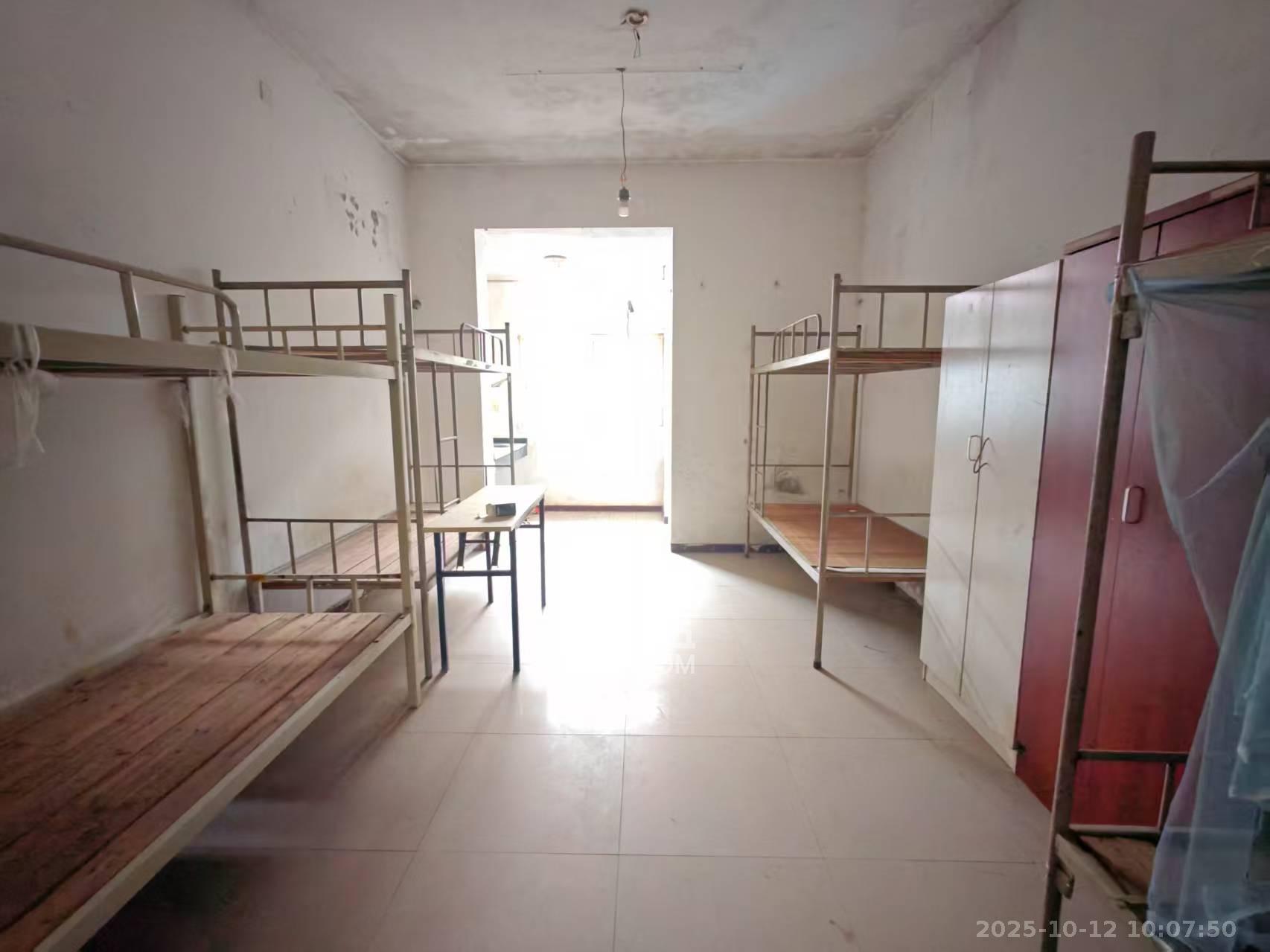 创业乐园  1室1厅1卫    600.0元/月室内图