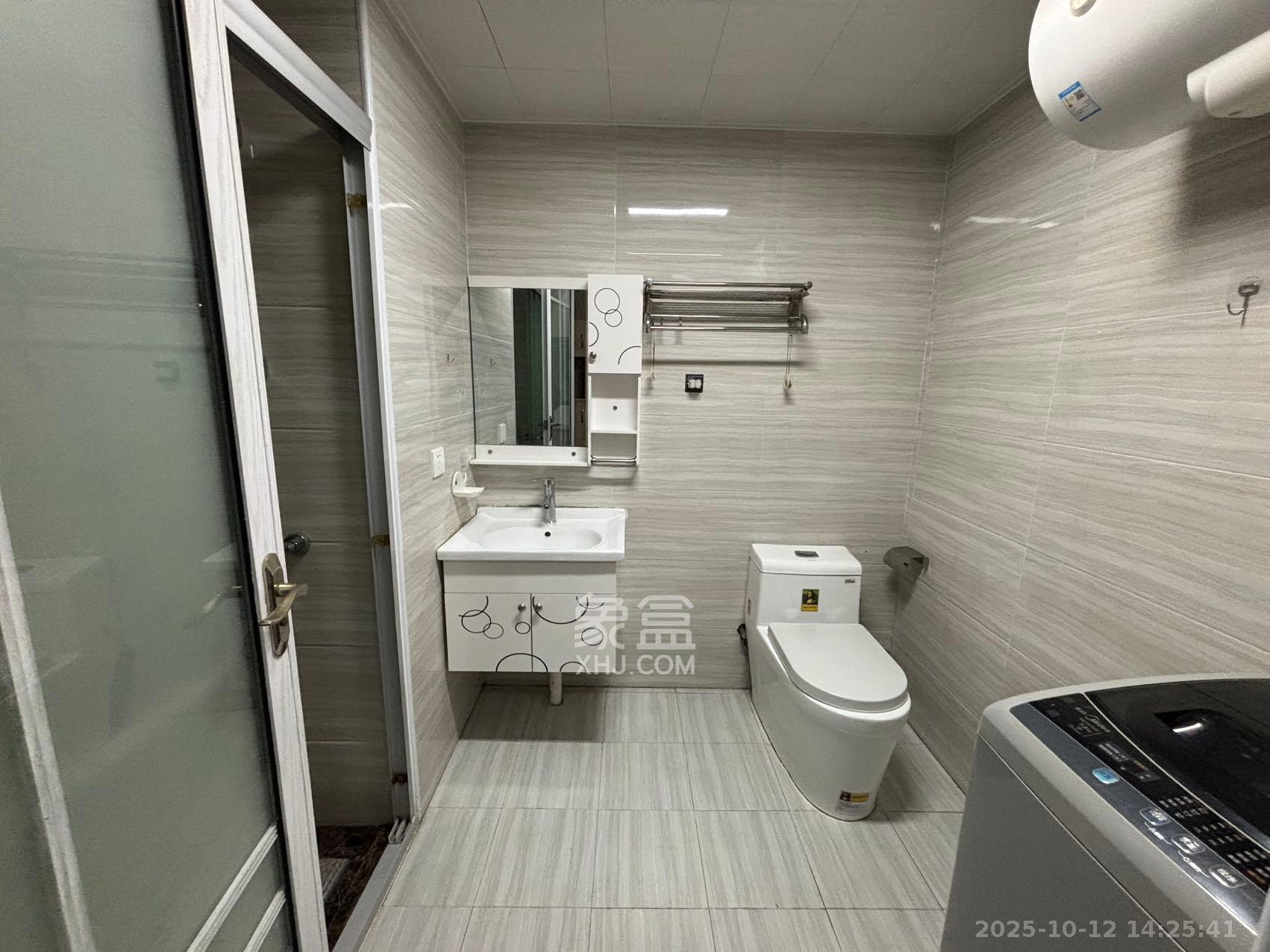 方略城市广场  1室1厅1卫    1500.0元/月室内图