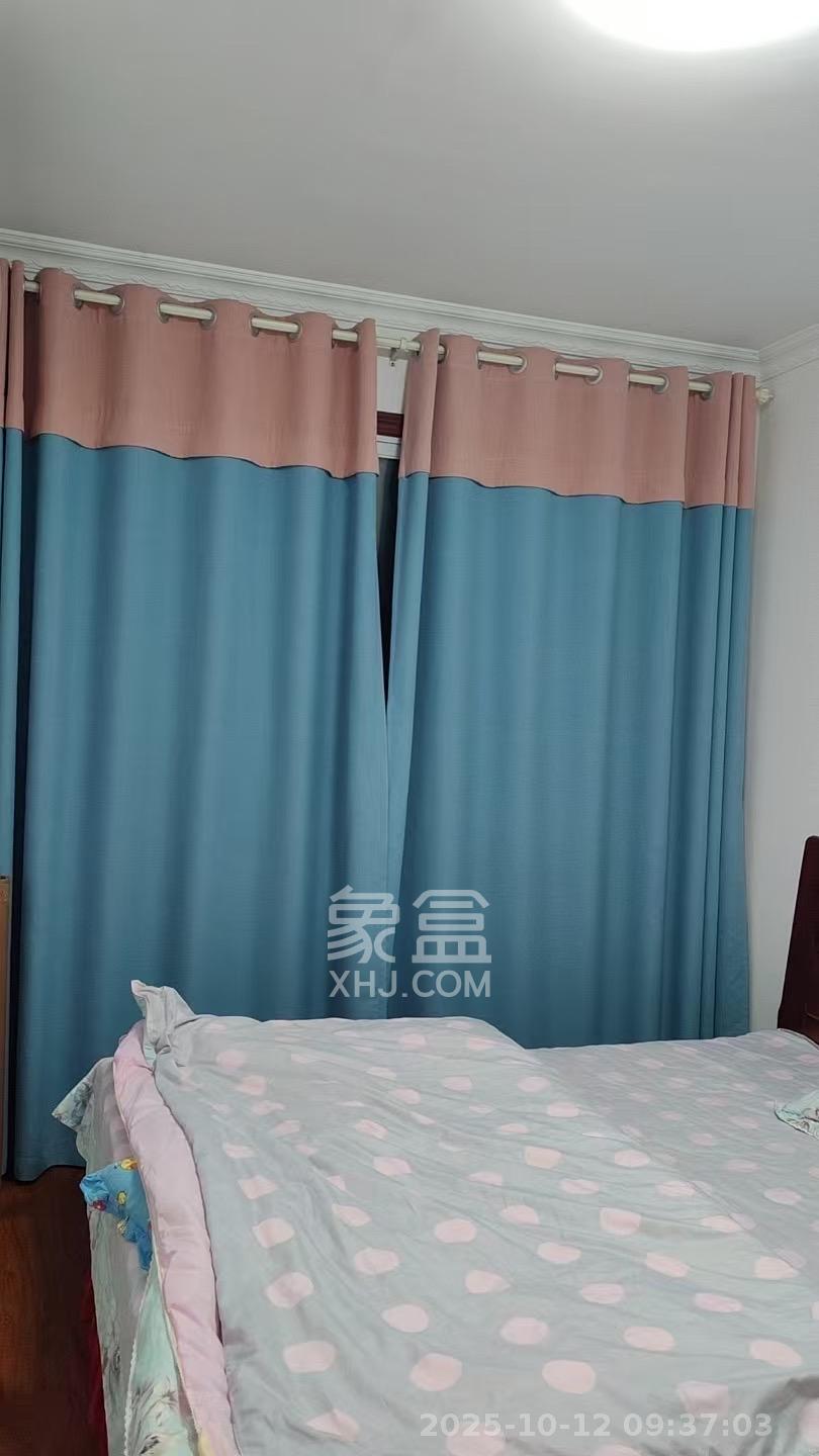 MOMA当代广场  3室2厅1卫    2000.0元/月 MOMA当代广场  3室2厅1卫    2000.0元/月室内图1