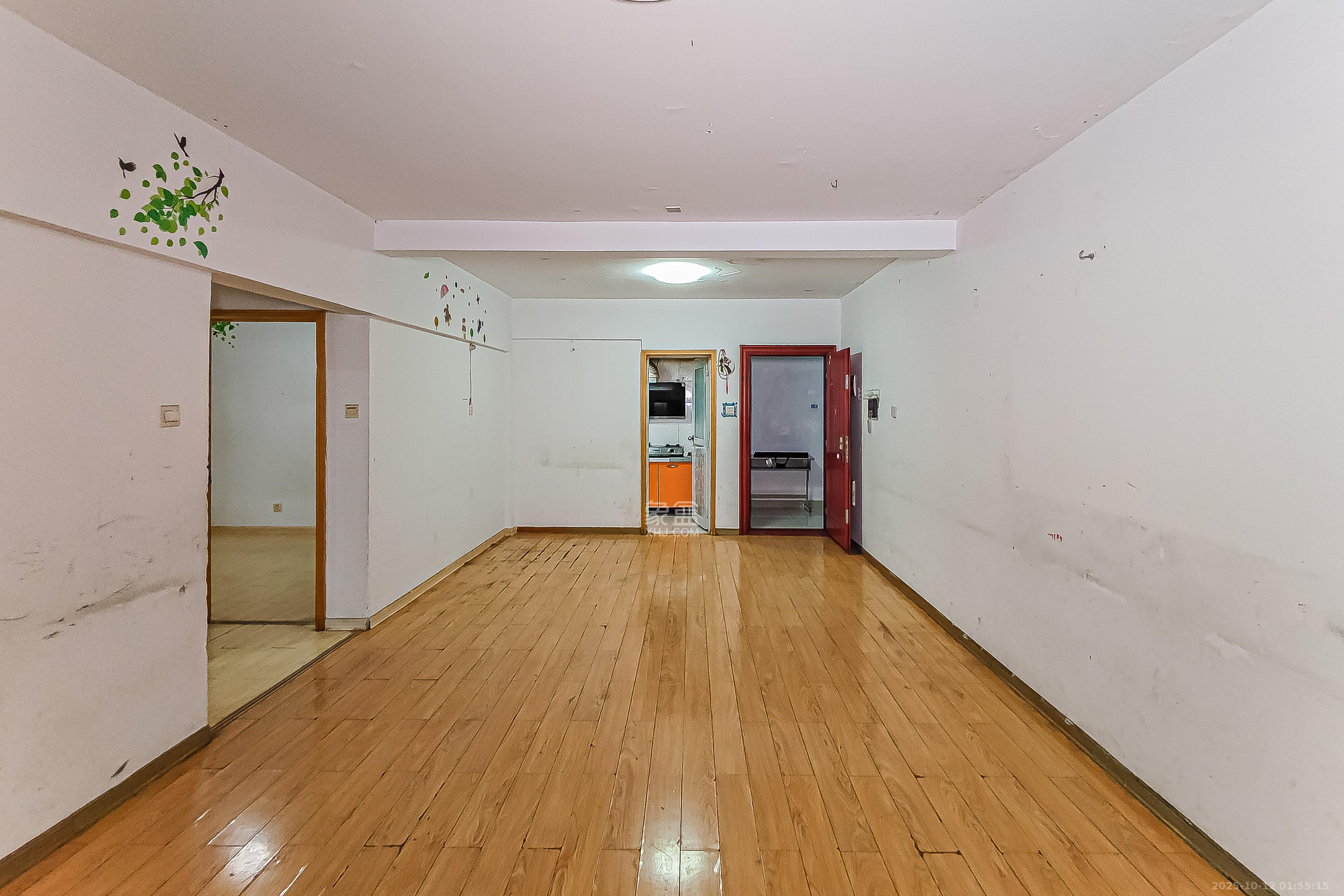 枫丹雅苑（天辰枫丹白露）  2室2厅1卫    116.0万客厅