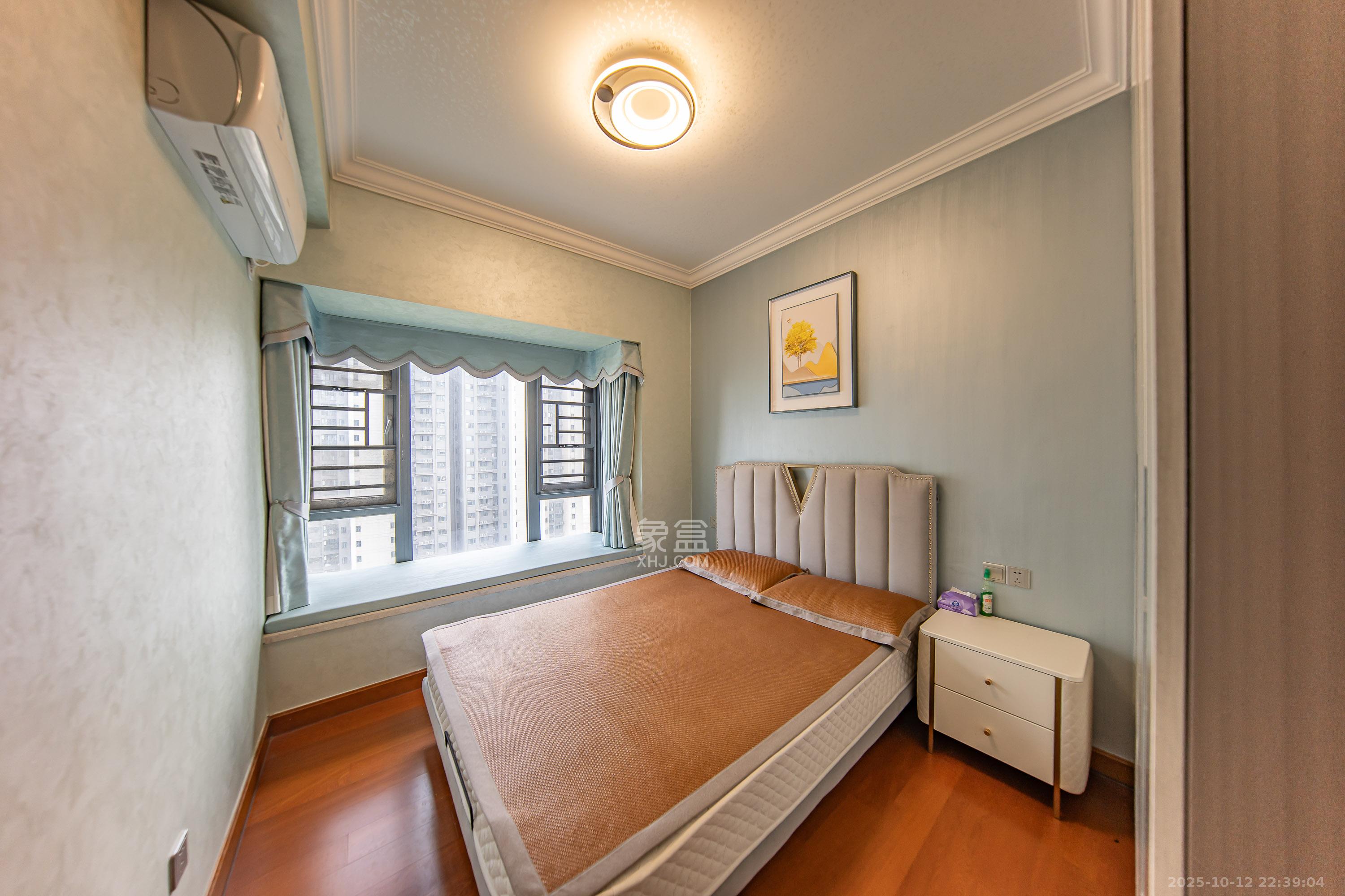 恒大文化旅游城A区  3室2厅2卫    112.0万 恒大文化旅游城A区  3室2厅2卫    112.0万卧室