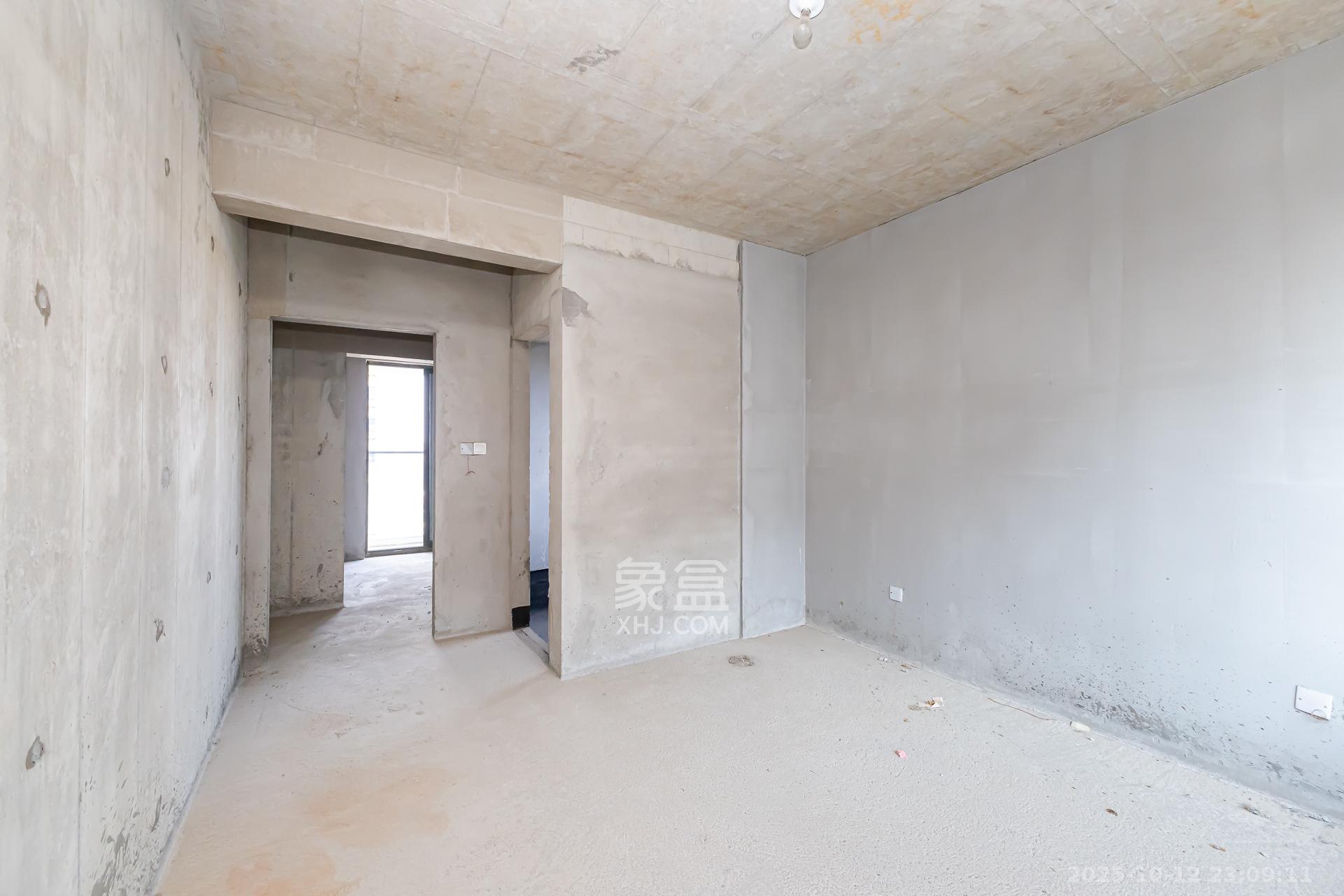 顺舟旺城 4室2厅2卫 96.0万 顺舟旺城 4室2厅2卫 96.0万卧室