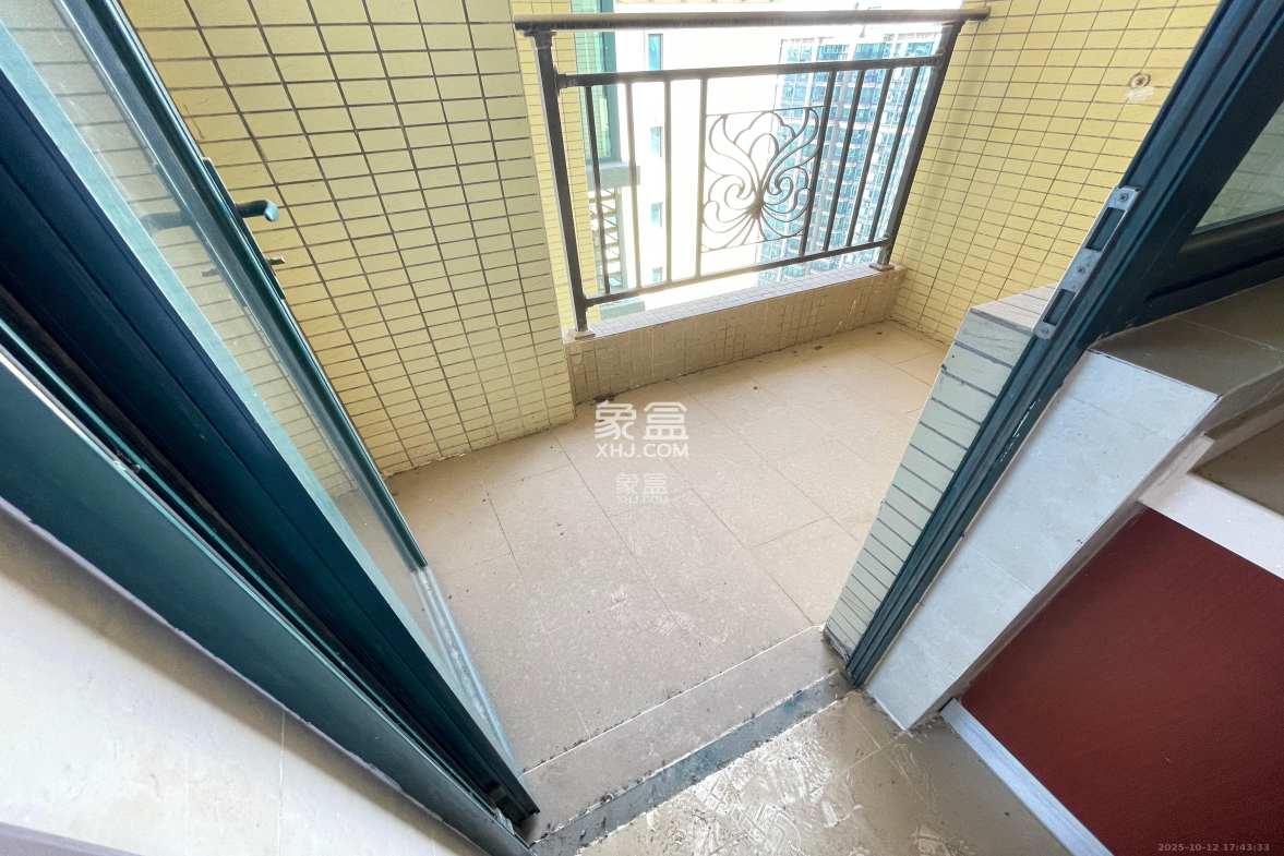 恒大名都  3室2厅1卫    1500.0元/月 恒大名都  3室2厅1卫    1500.0元/月室内图