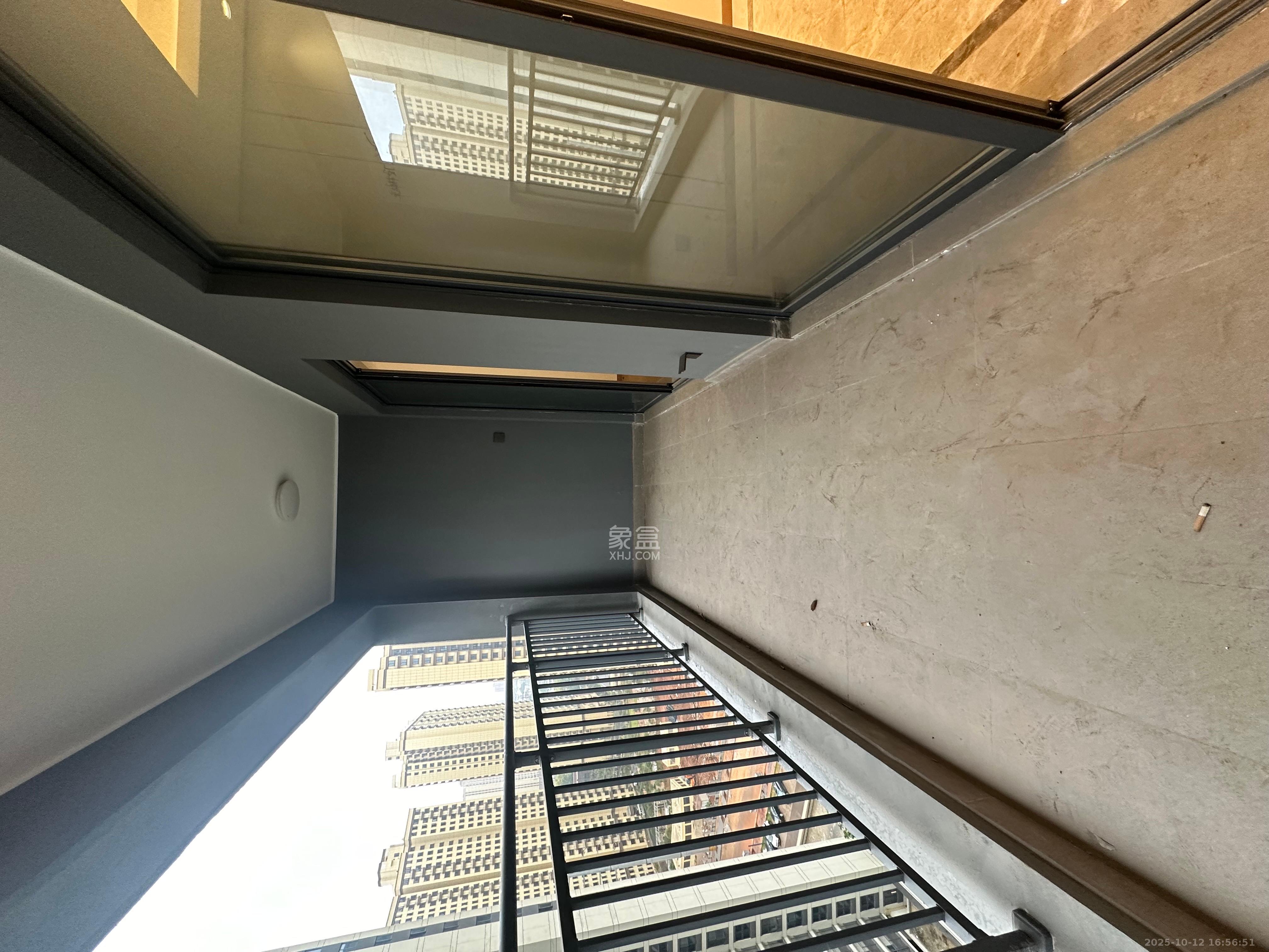 旭辉雨花郡  4室2厅2卫    4000.0元/月 旭辉雨花郡  4室2厅2卫    4000.0元/月室内图