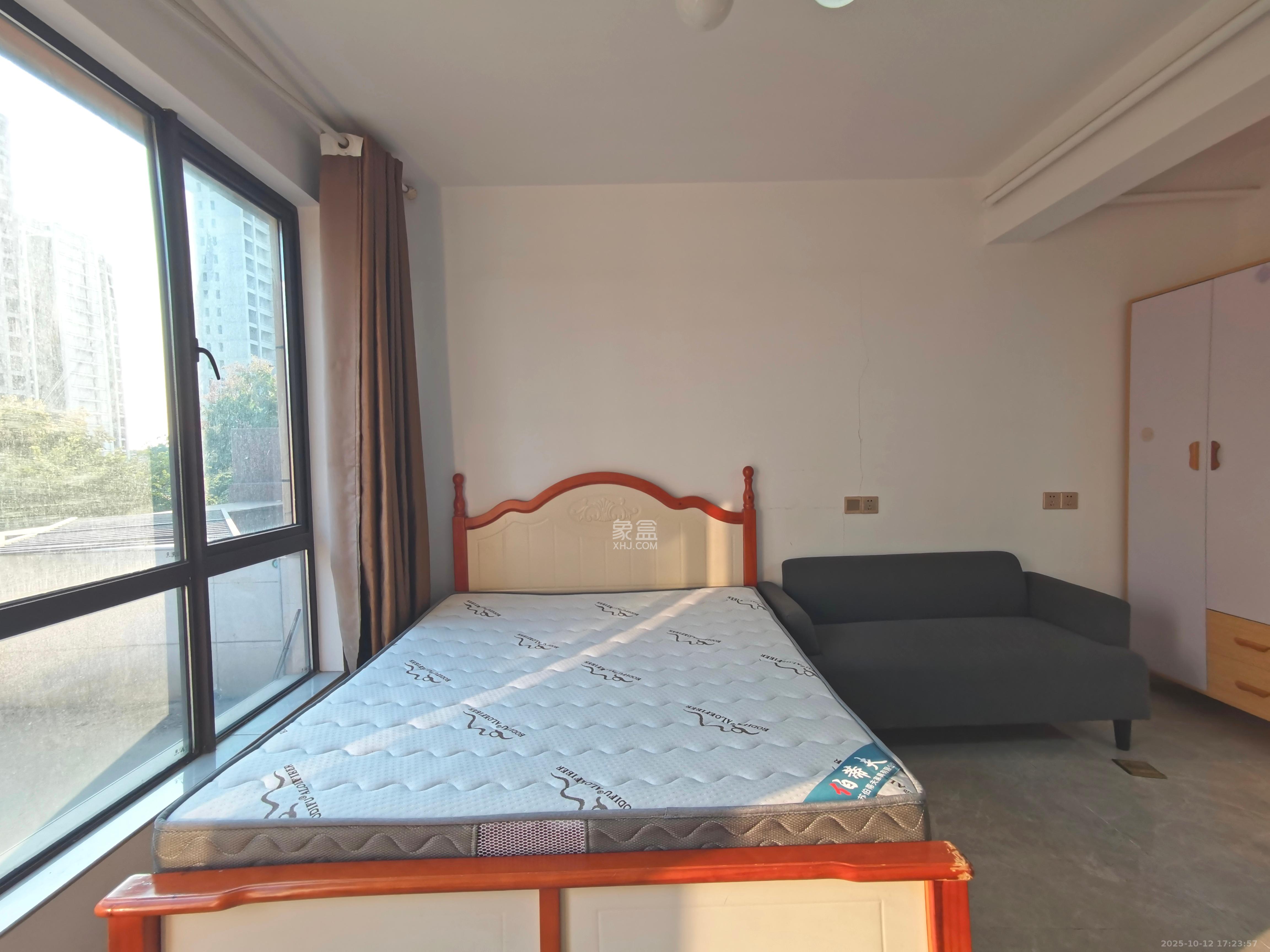 鑫远悦城(鑫远悦时代)  1室1厅1卫    1100.0元/月 鑫远悦城(鑫远悦时代)  1室1厅1卫    1100.0元/月室内图