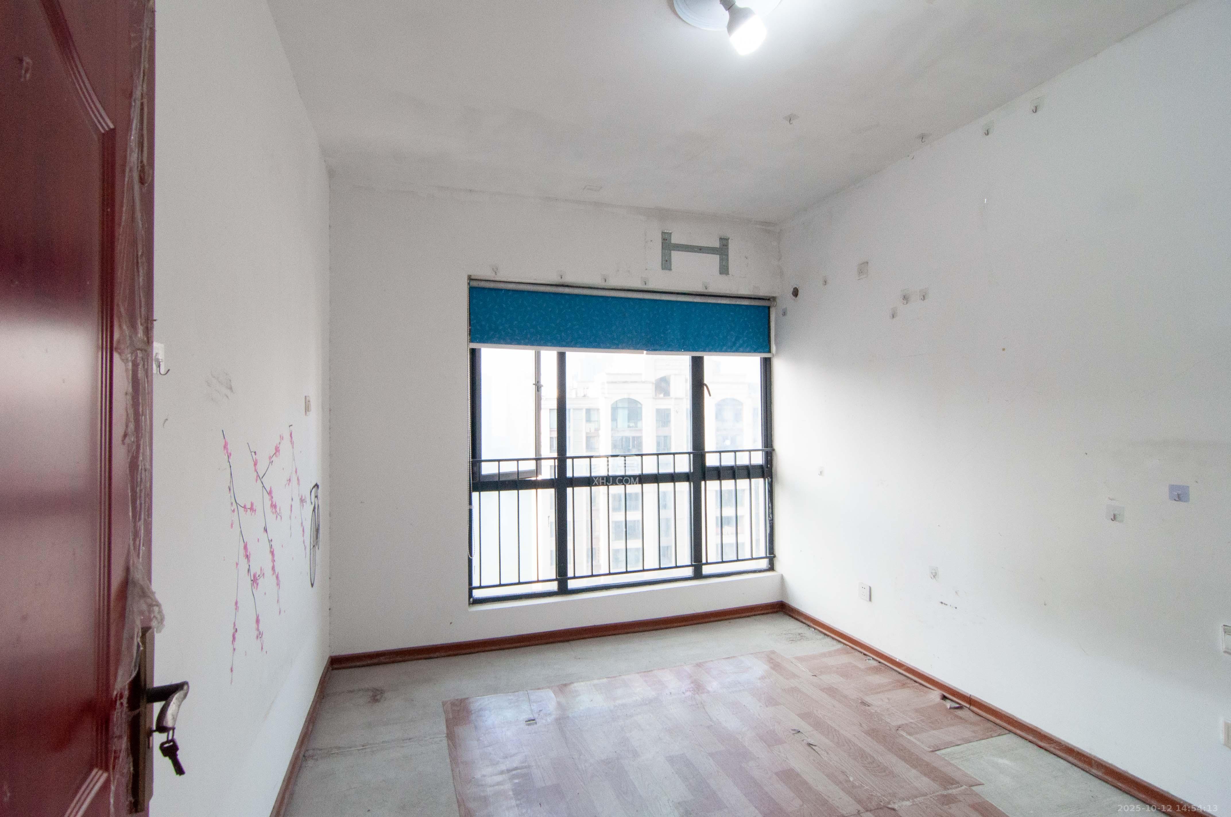 中海梅溪湖壹号 3室2厅2卫 169.0万 中海梅溪湖壹号 3室2厅2卫 169.0万其他