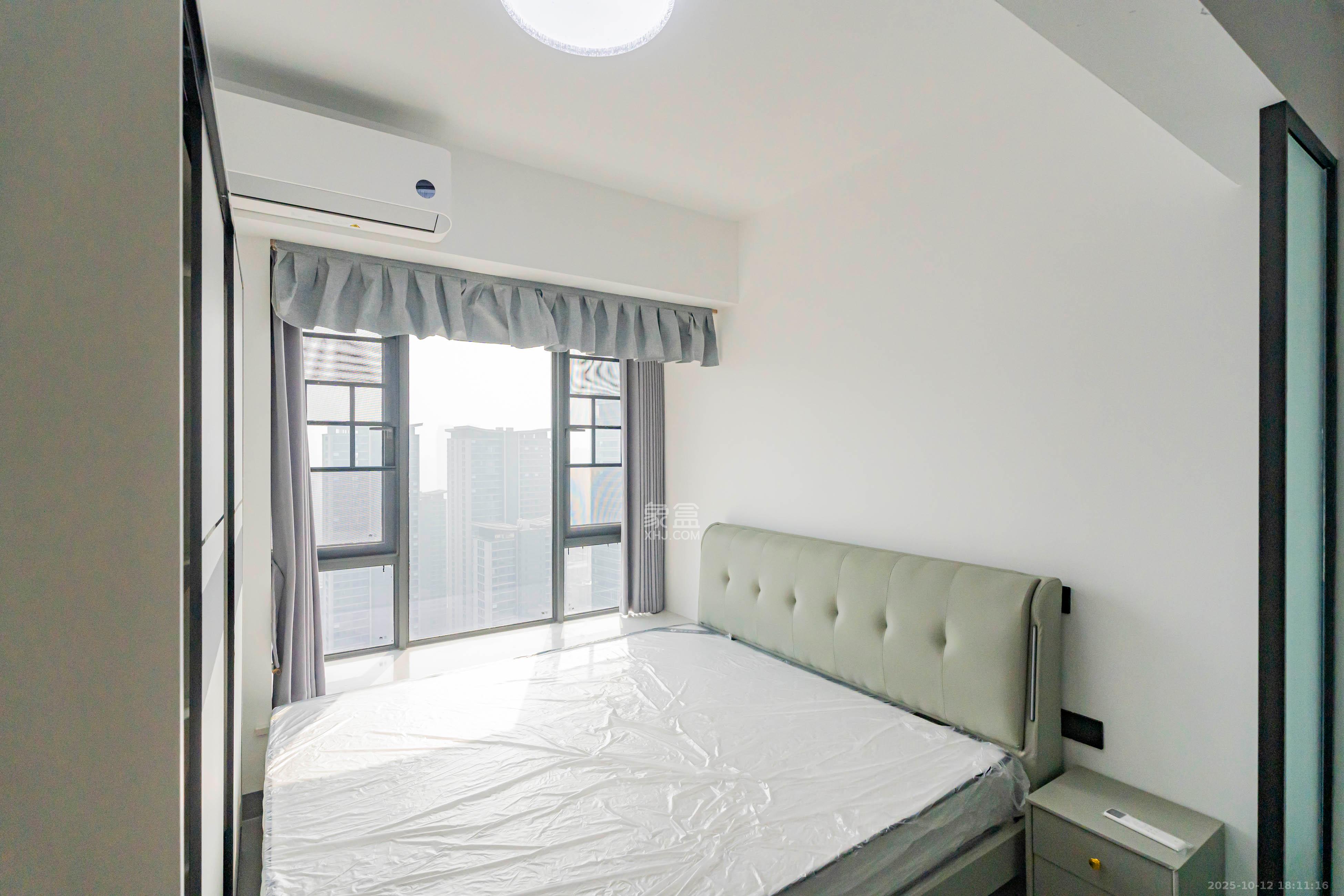 天健城  1室0厅1卫    55.0万 天健城  1室0厅1卫    55.0万卧室