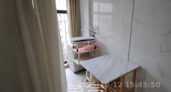 金房奥斯卡  1室1厅1卫    1200.0元/月 金房奥斯卡  1室1厅1卫    1200.0元/月室内图