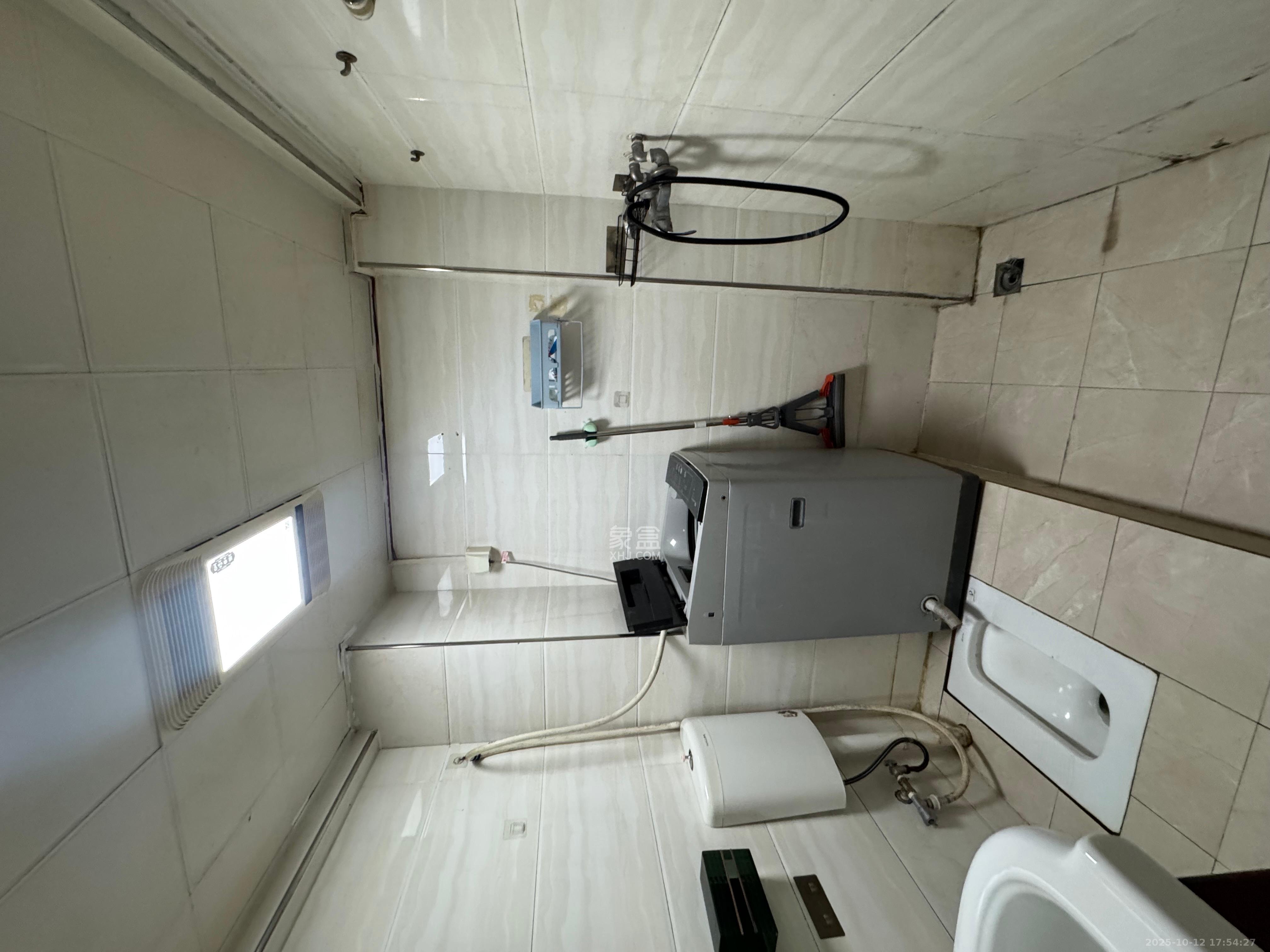 宏景名厦  1室2厅1卫    2180.0元/月室内图