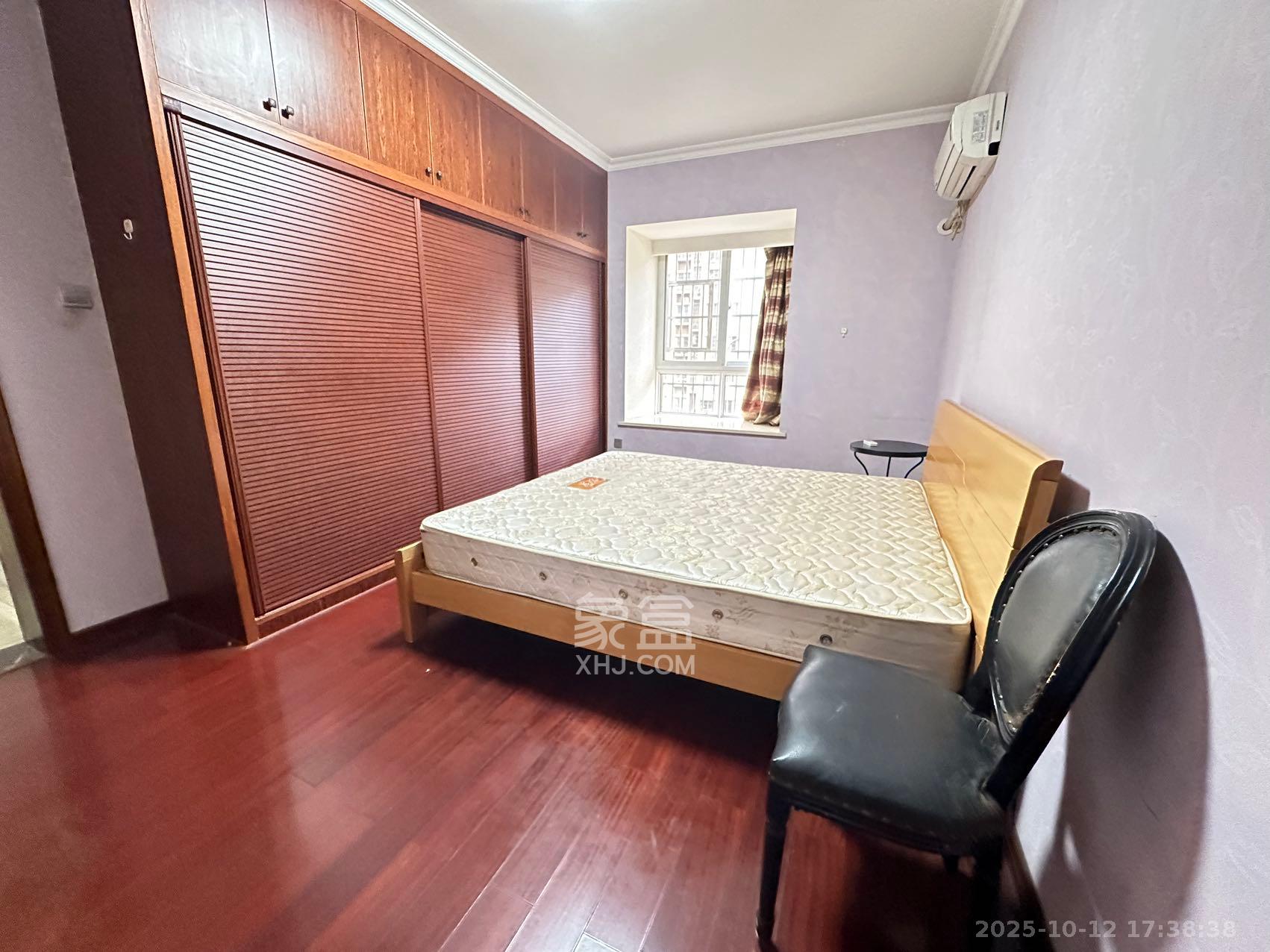 上河国际C区  3室1厅2卫    2900.0元/月室内图