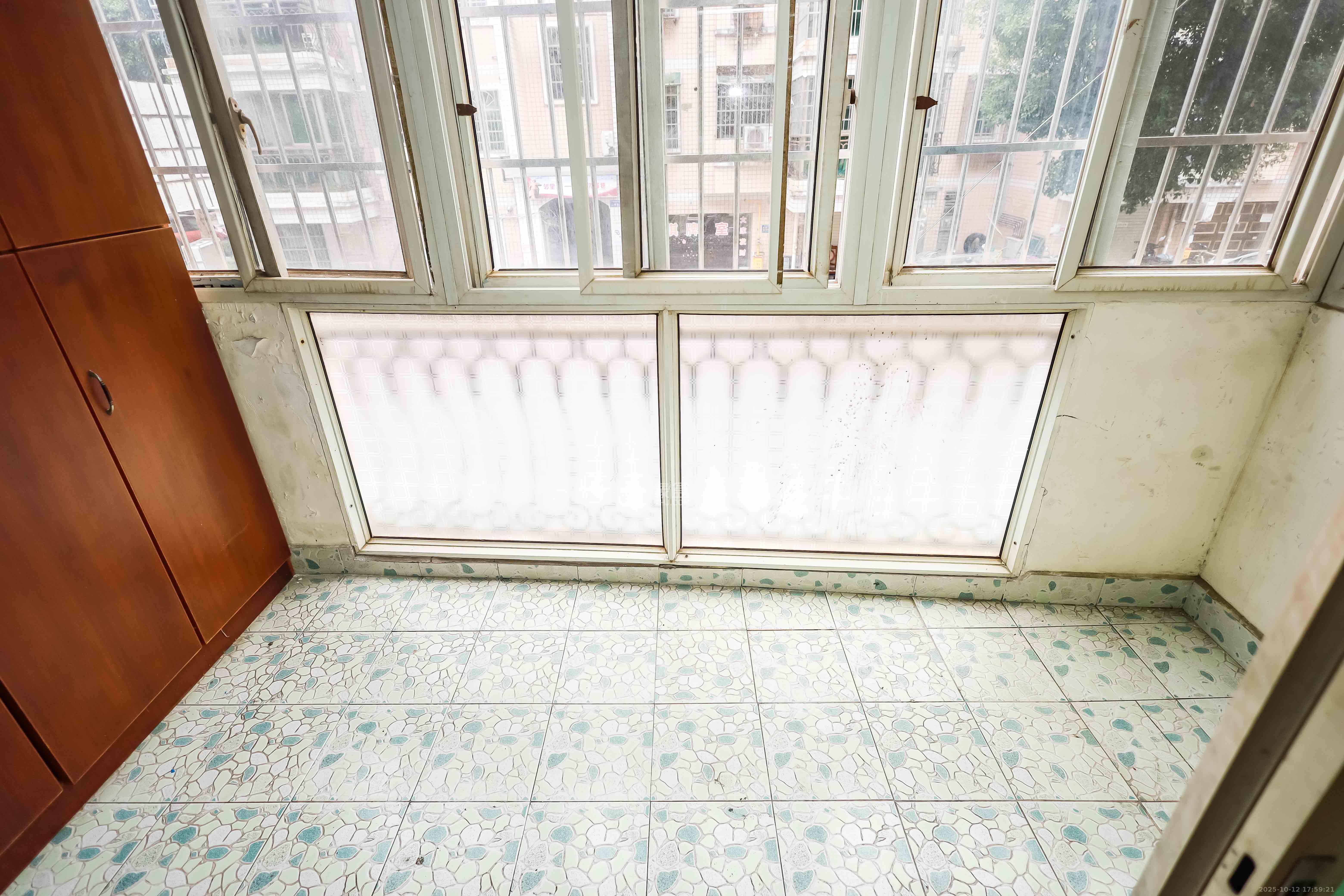 静园山庄  2室2厅1卫    50.0万 静园山庄  2室2厅1卫    50.0万阳台