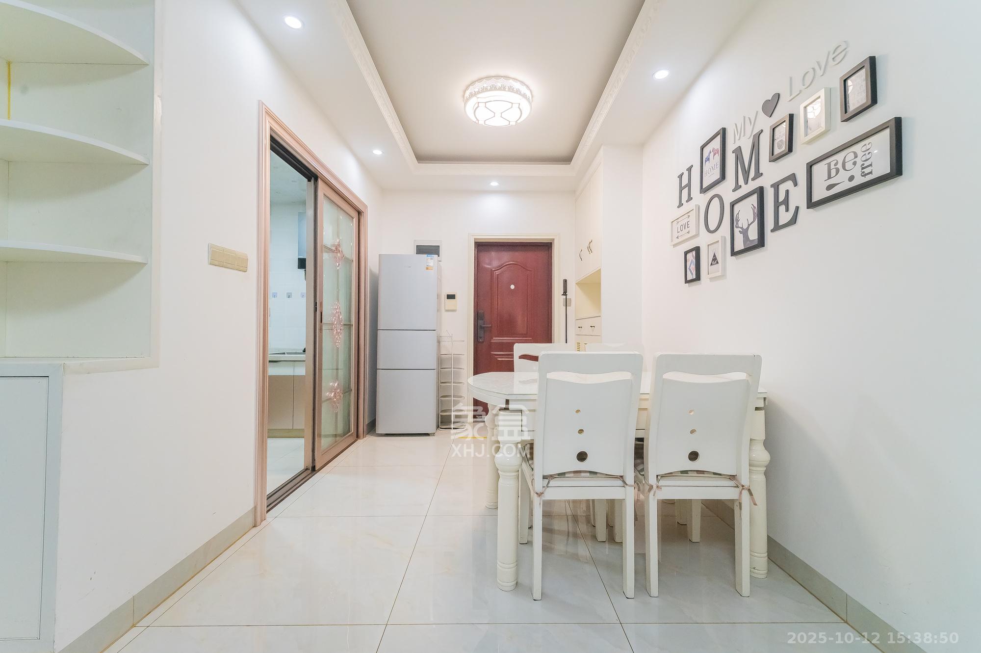 MOMA当代广场  3室2厅1卫    1999.0元/月室内图