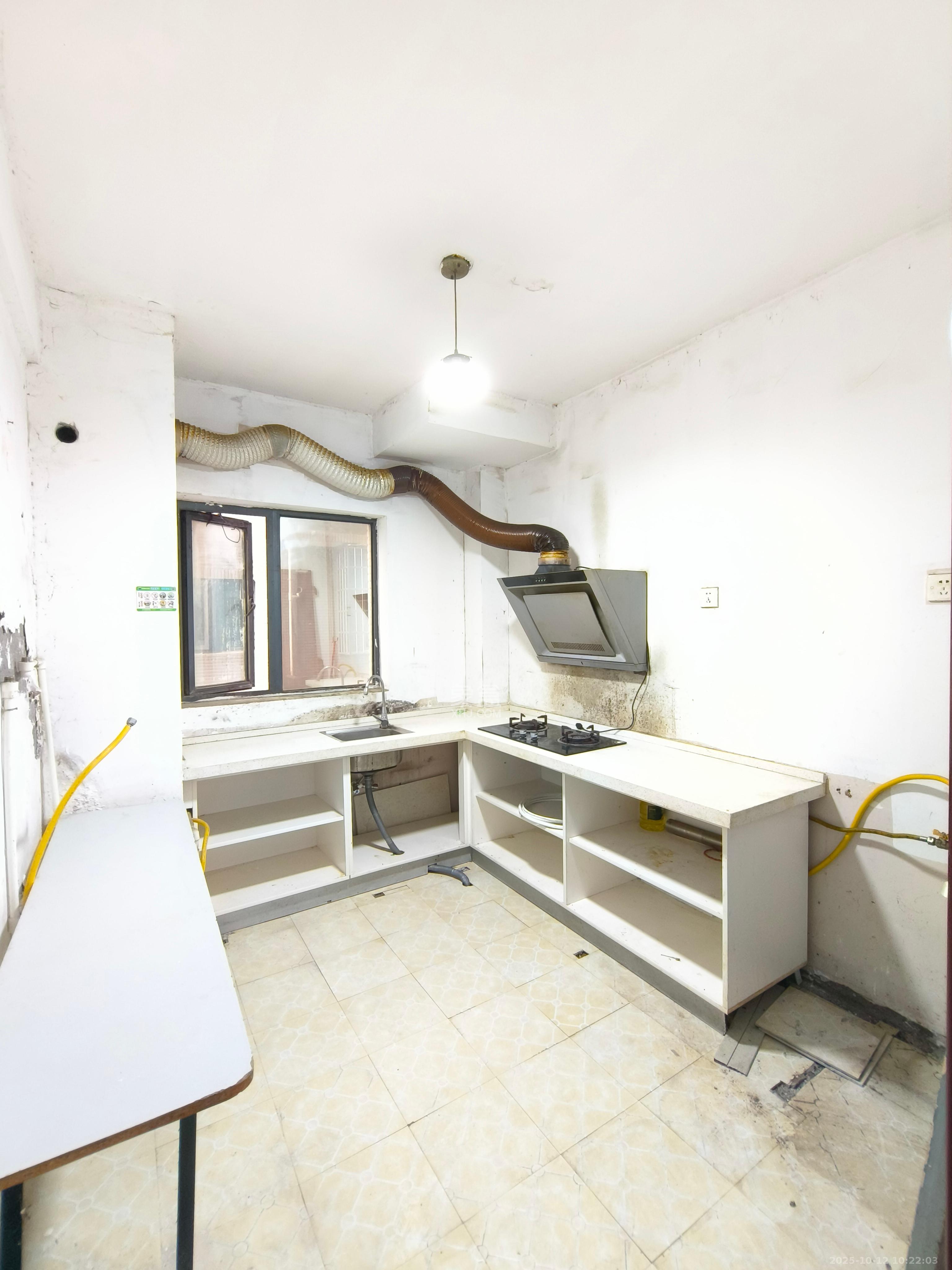 馨域公寓 1室0厅0卫 3500.0元/月 馨域公寓 1室0厅0卫 3500.0元/月室内图